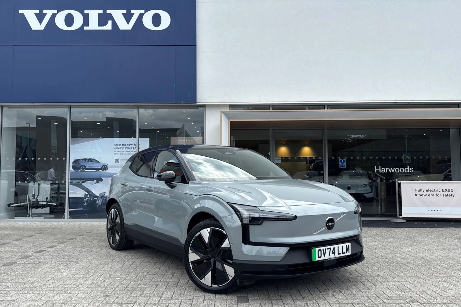 Volvo EX30 focused image