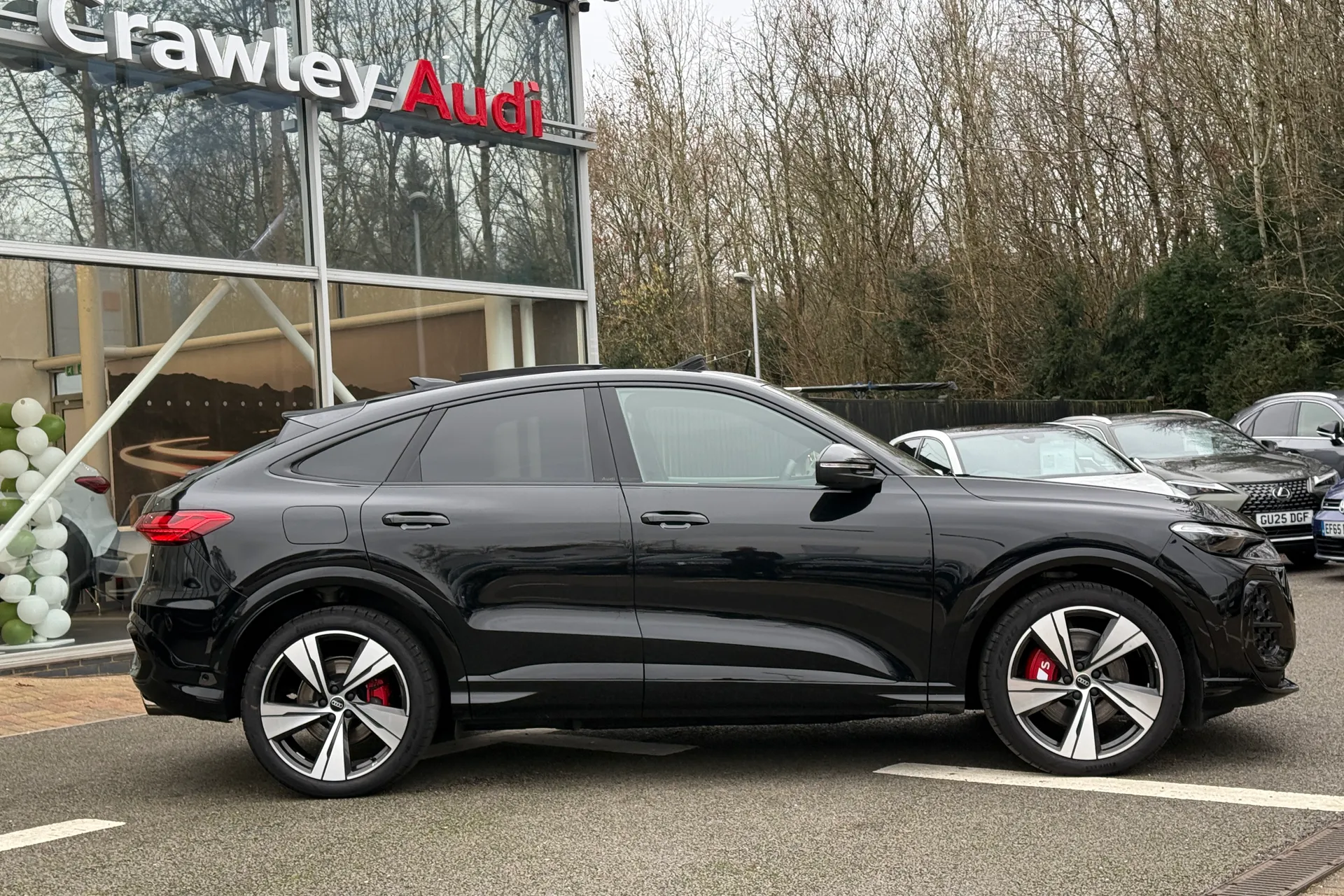 Audi Q5 thumbnail image number 2