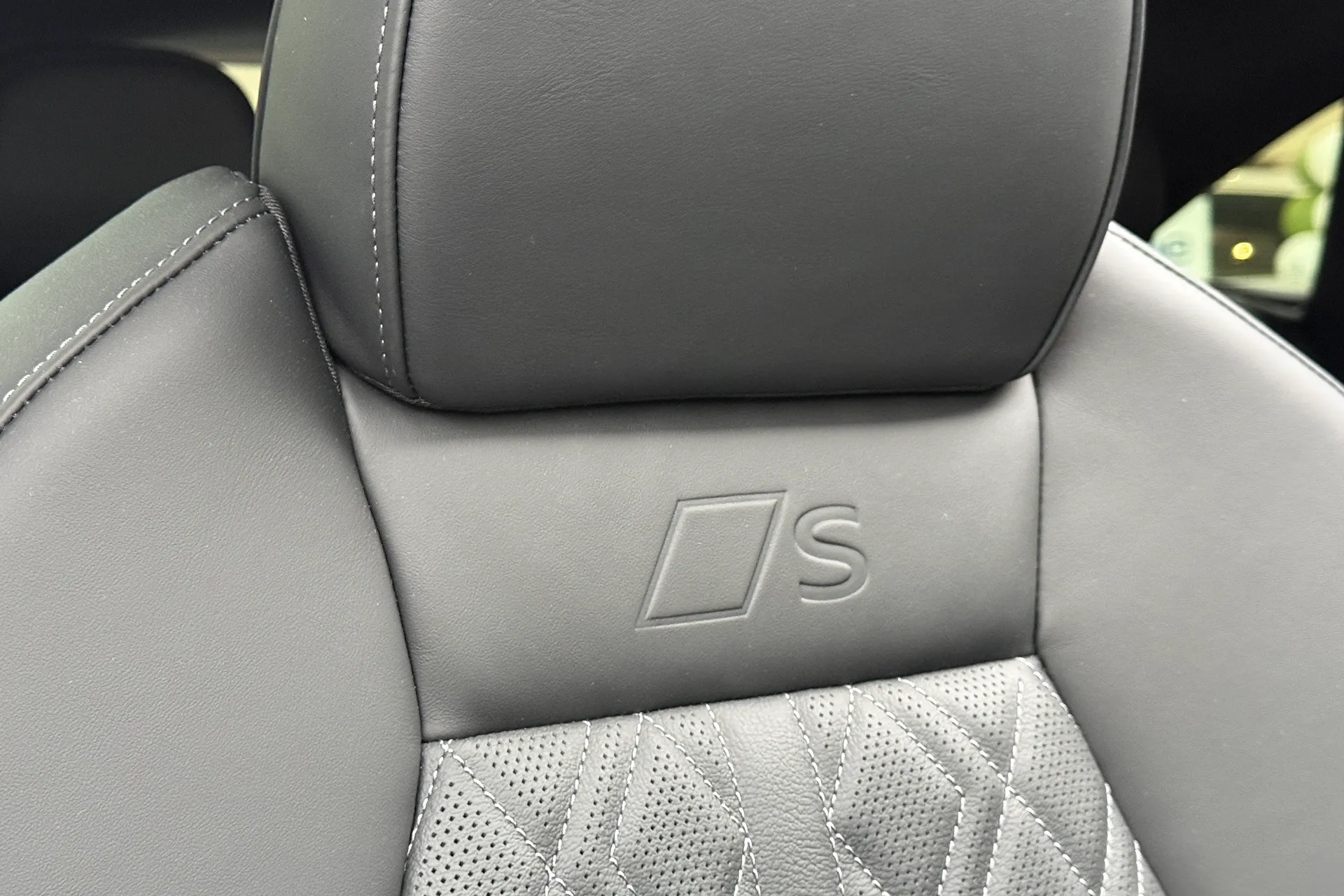 Audi Q5 thumbnail image number 41