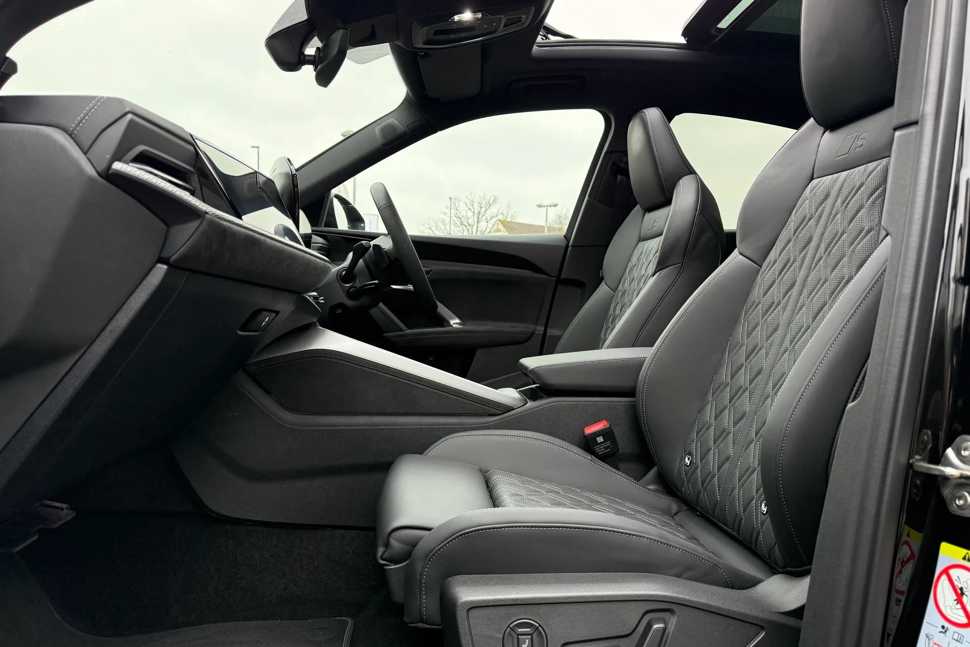 Audi Q5 thumbnail image number 19