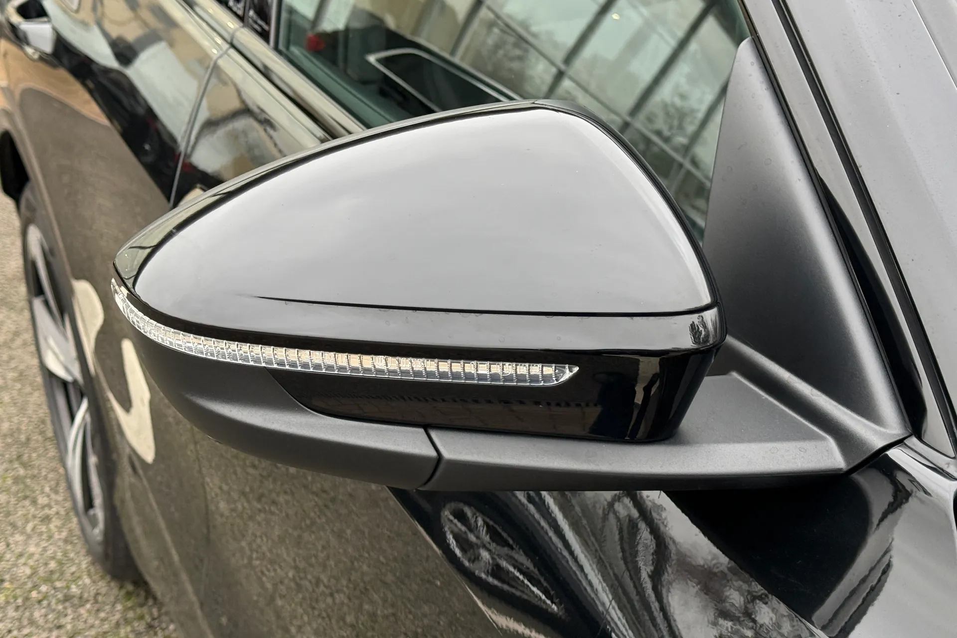 Audi Q5 thumbnail image number 57