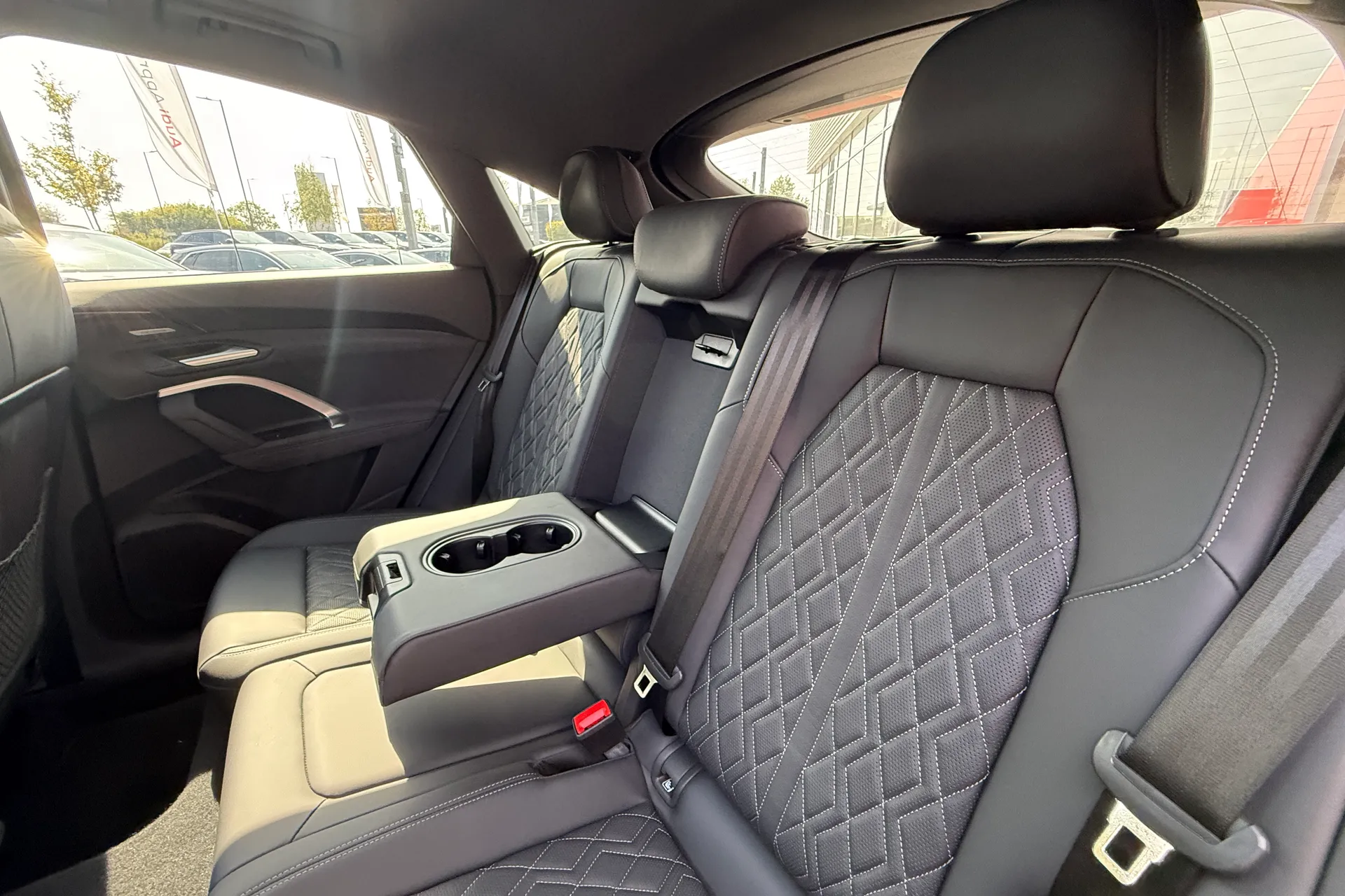 Audi Q5 thumbnail image number 48