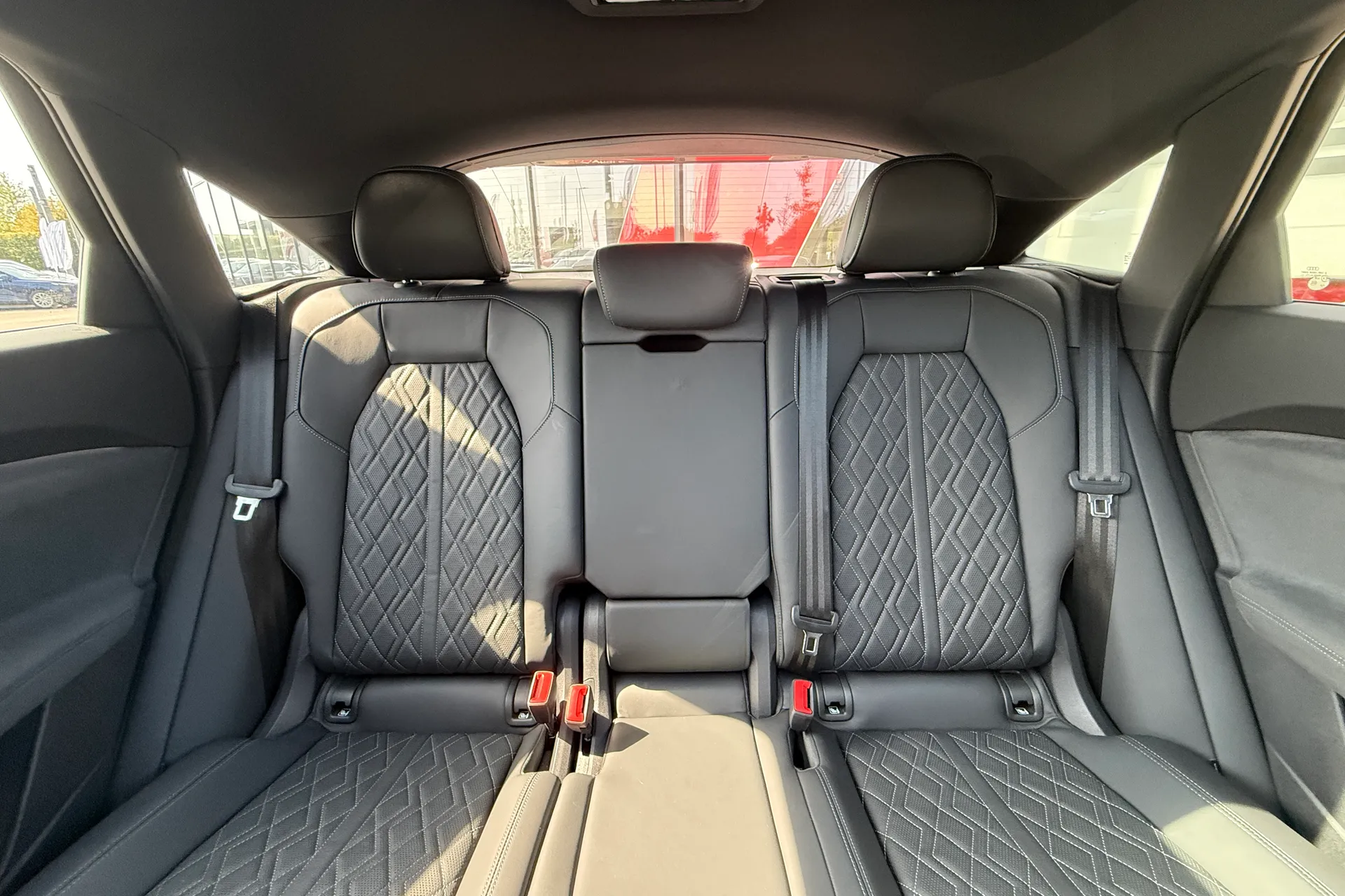 Audi Q5 thumbnail image number 47