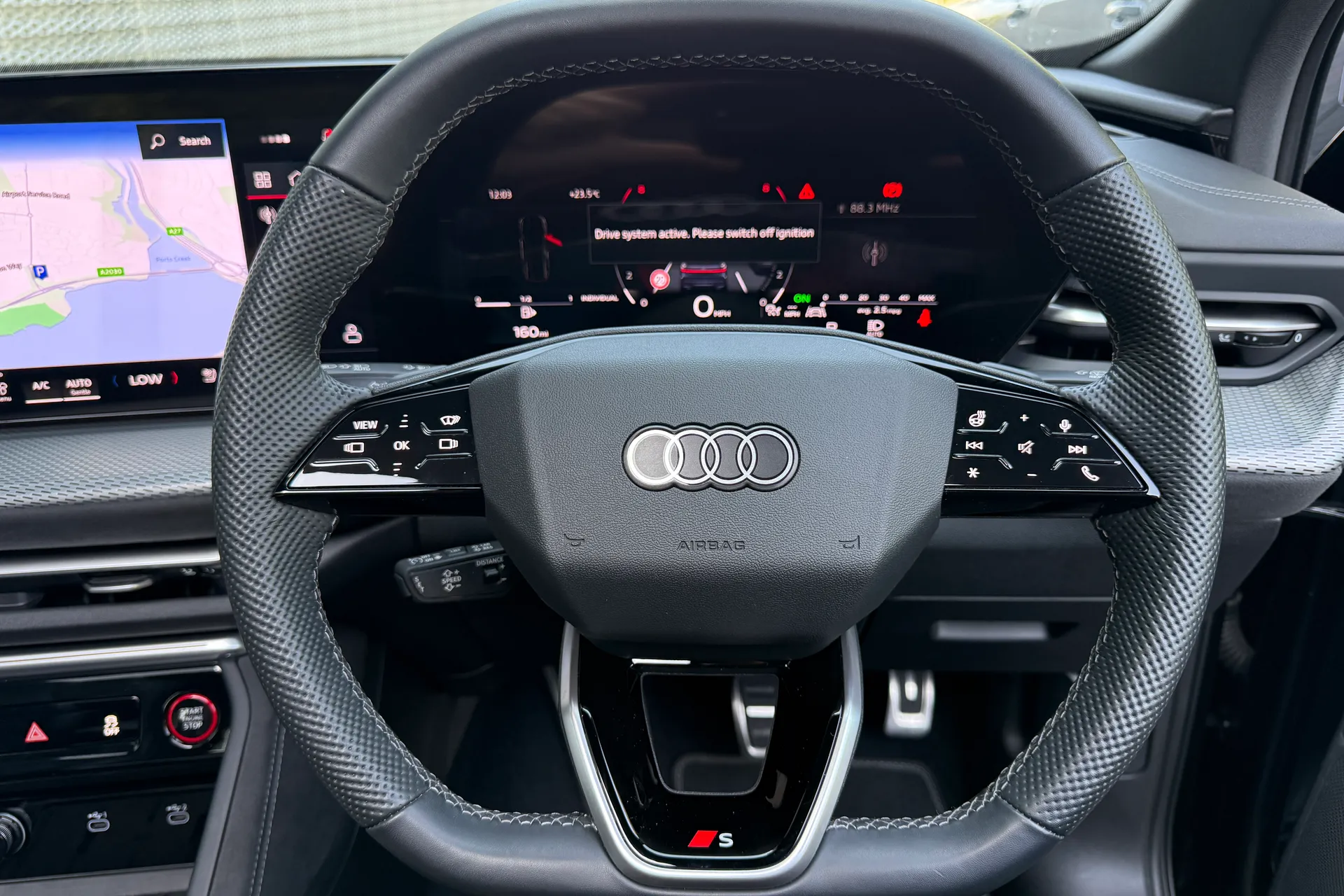 Audi Q5 thumbnail image number 16