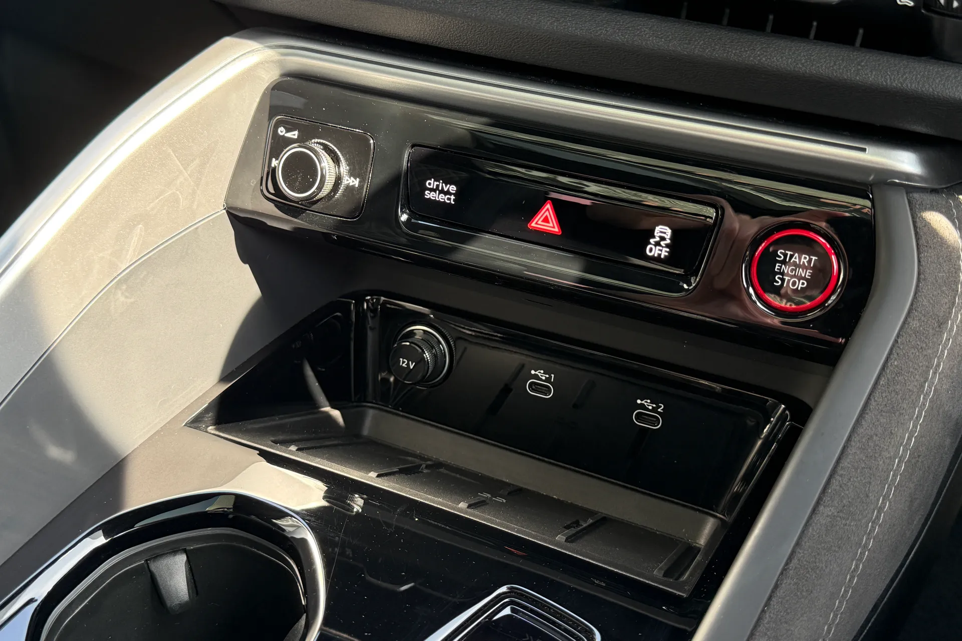 Audi Q5 thumbnail image number 37