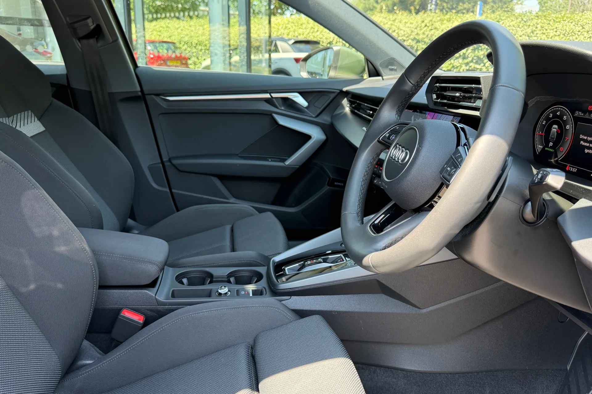 Audi A3 thumbnail image number 28
