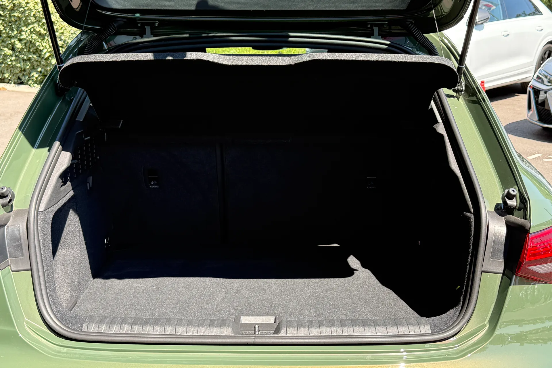 Audi A3 thumbnail image number 47