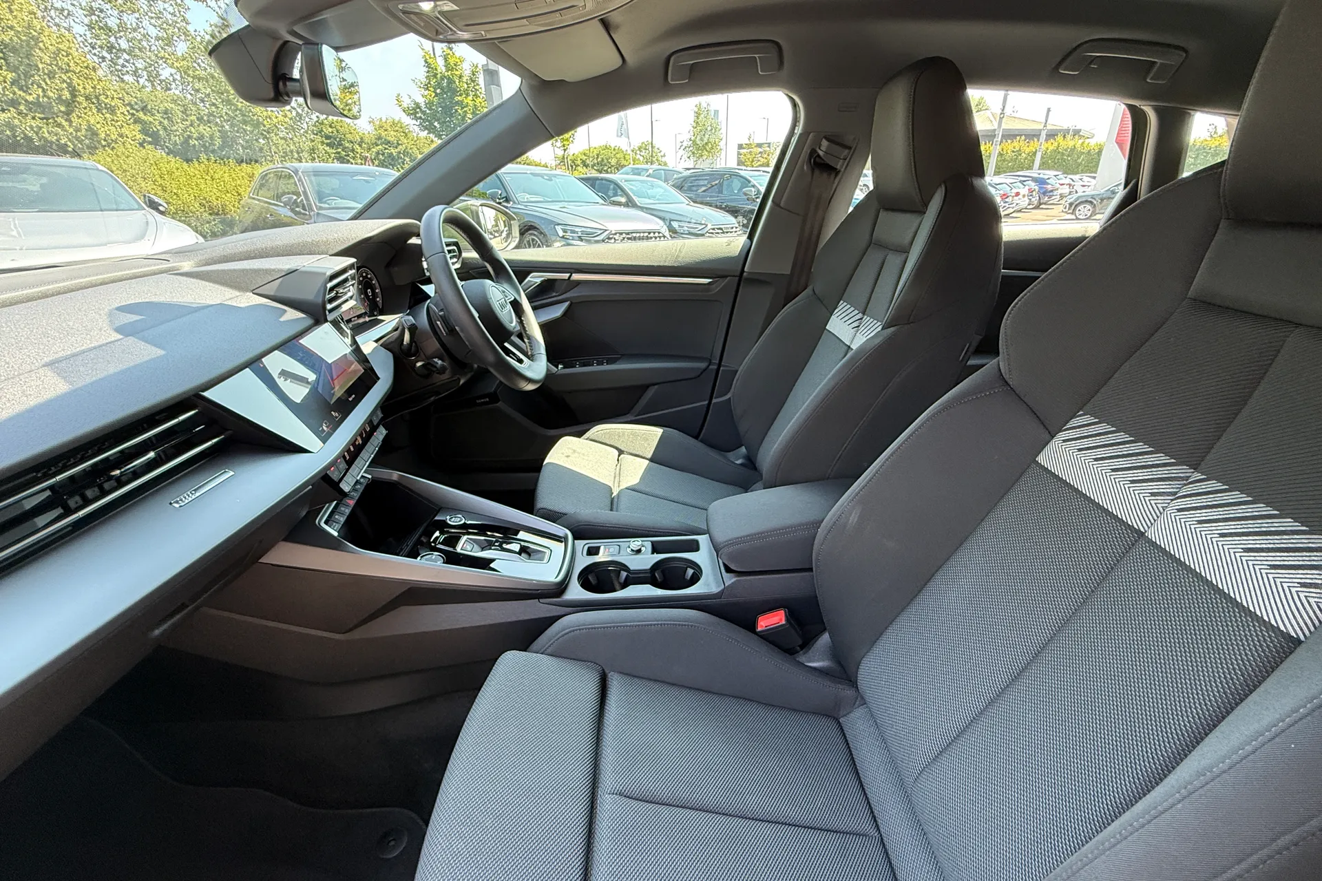 Audi A3 thumbnail image number 41