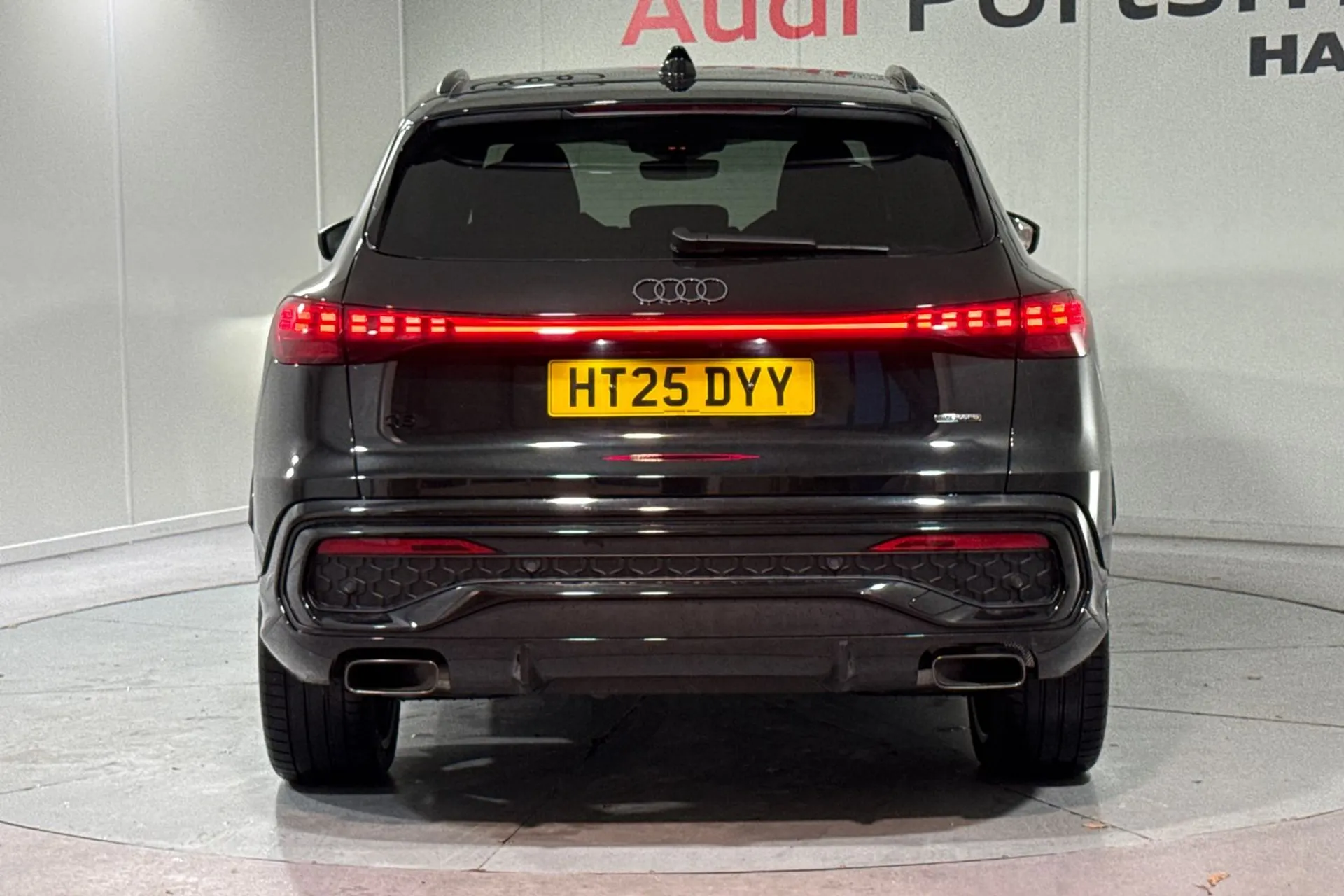 Audi Q5 thumbnail image number 6