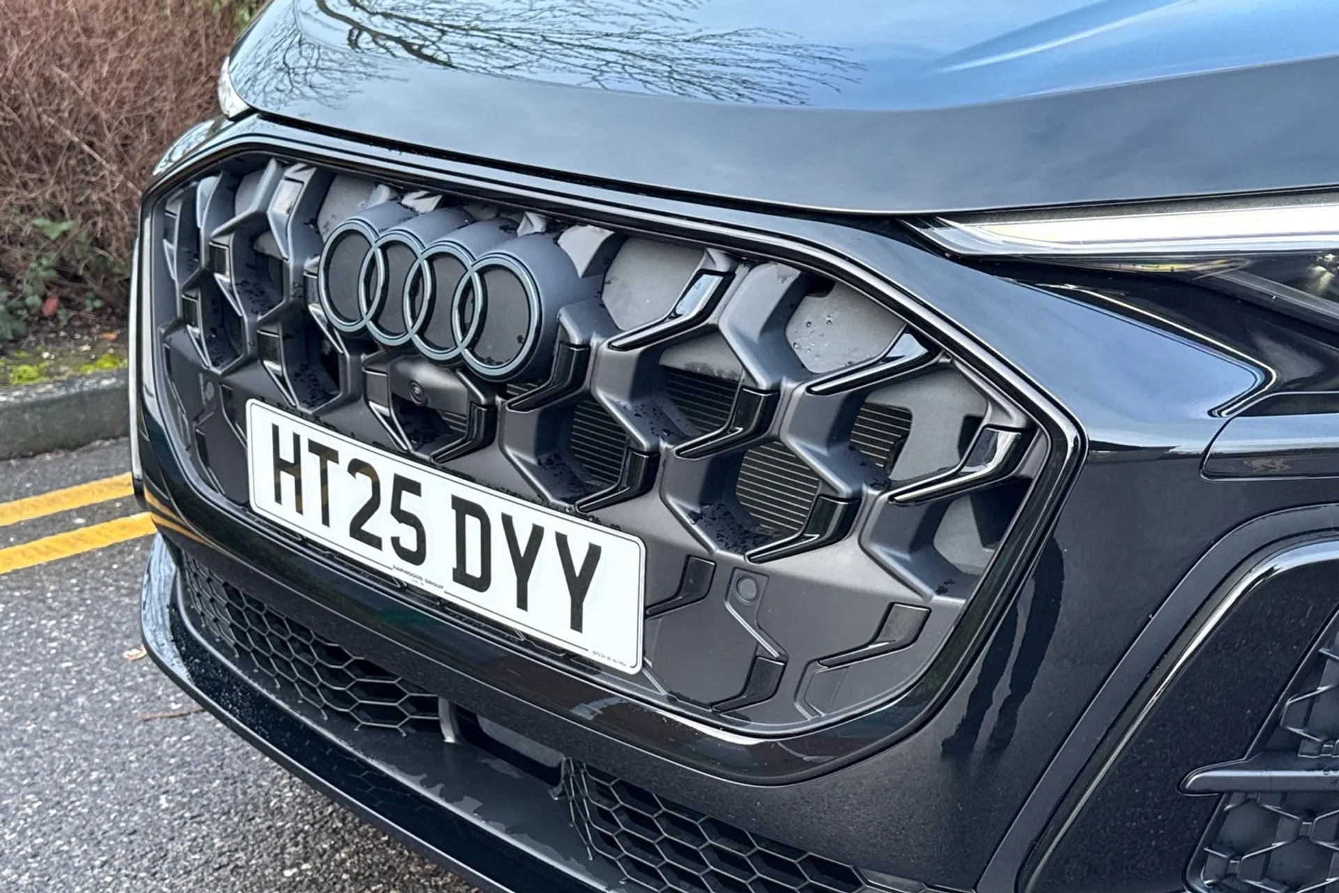 Audi Q5 thumbnail image number 8