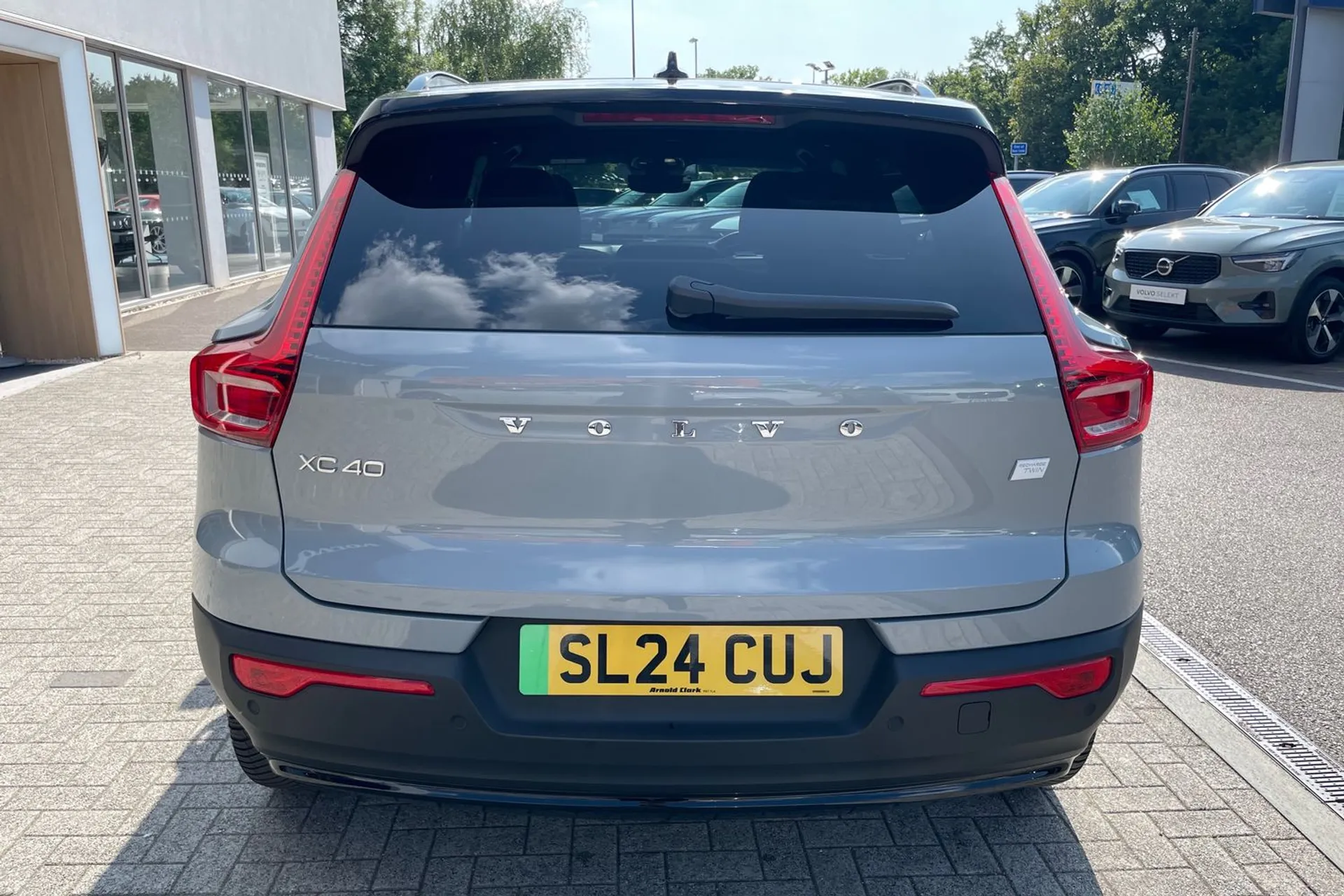 Volvo XC40 thumbnail image number 8