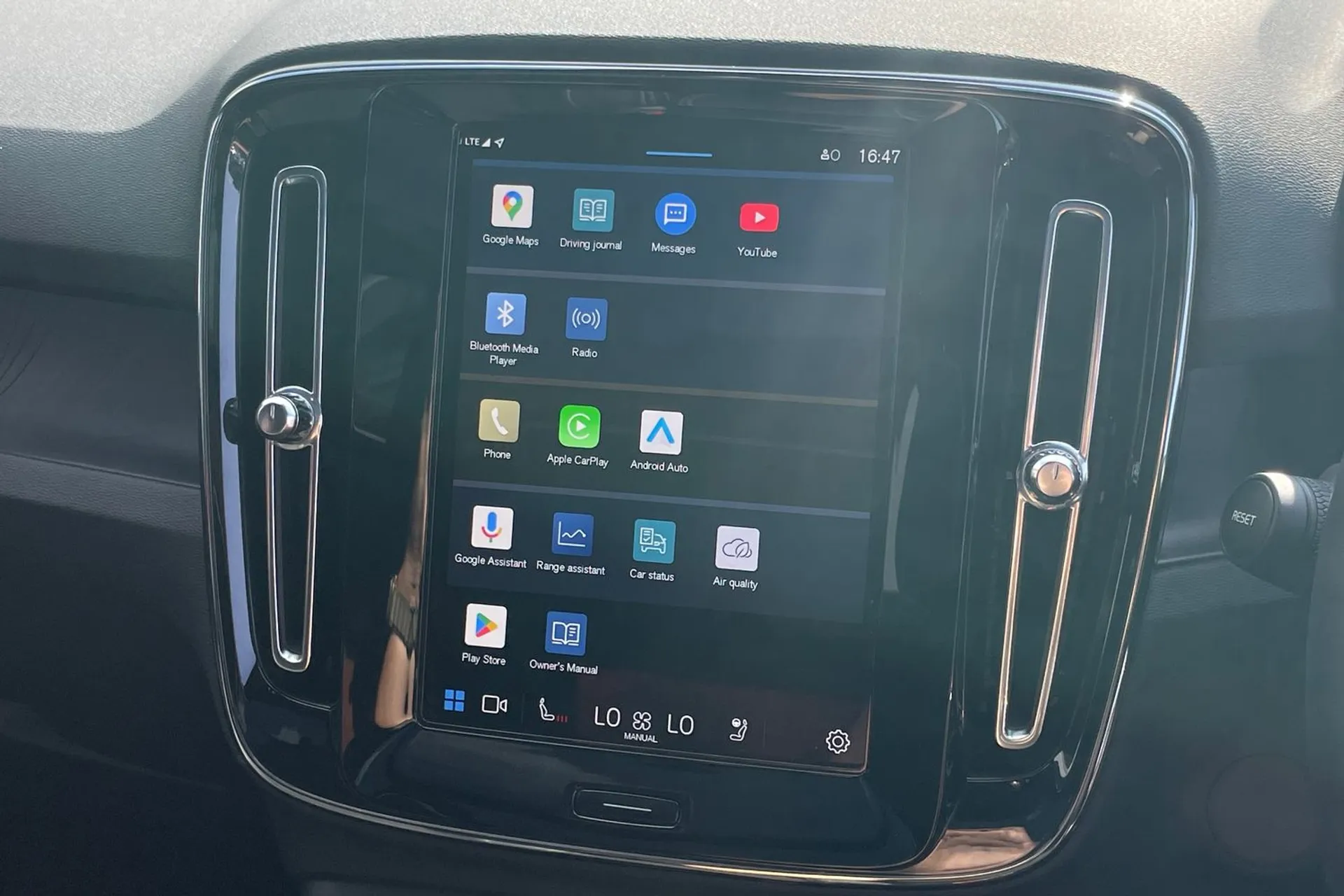 Volvo XC40 thumbnail image number 41
