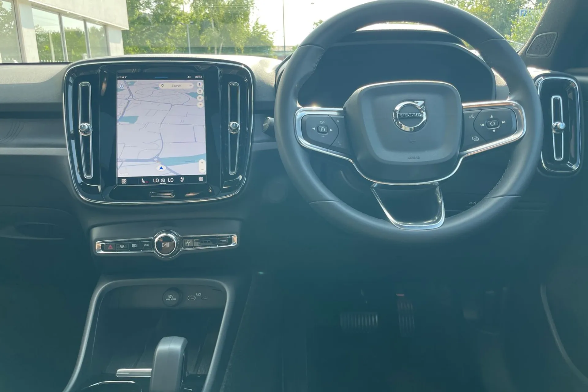Volvo XC40 thumbnail image number 33