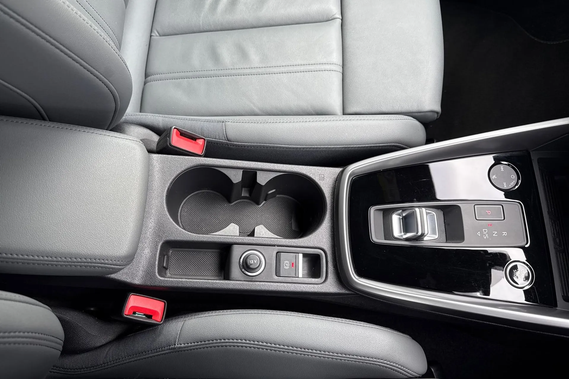 Audi A3 thumbnail image number 43