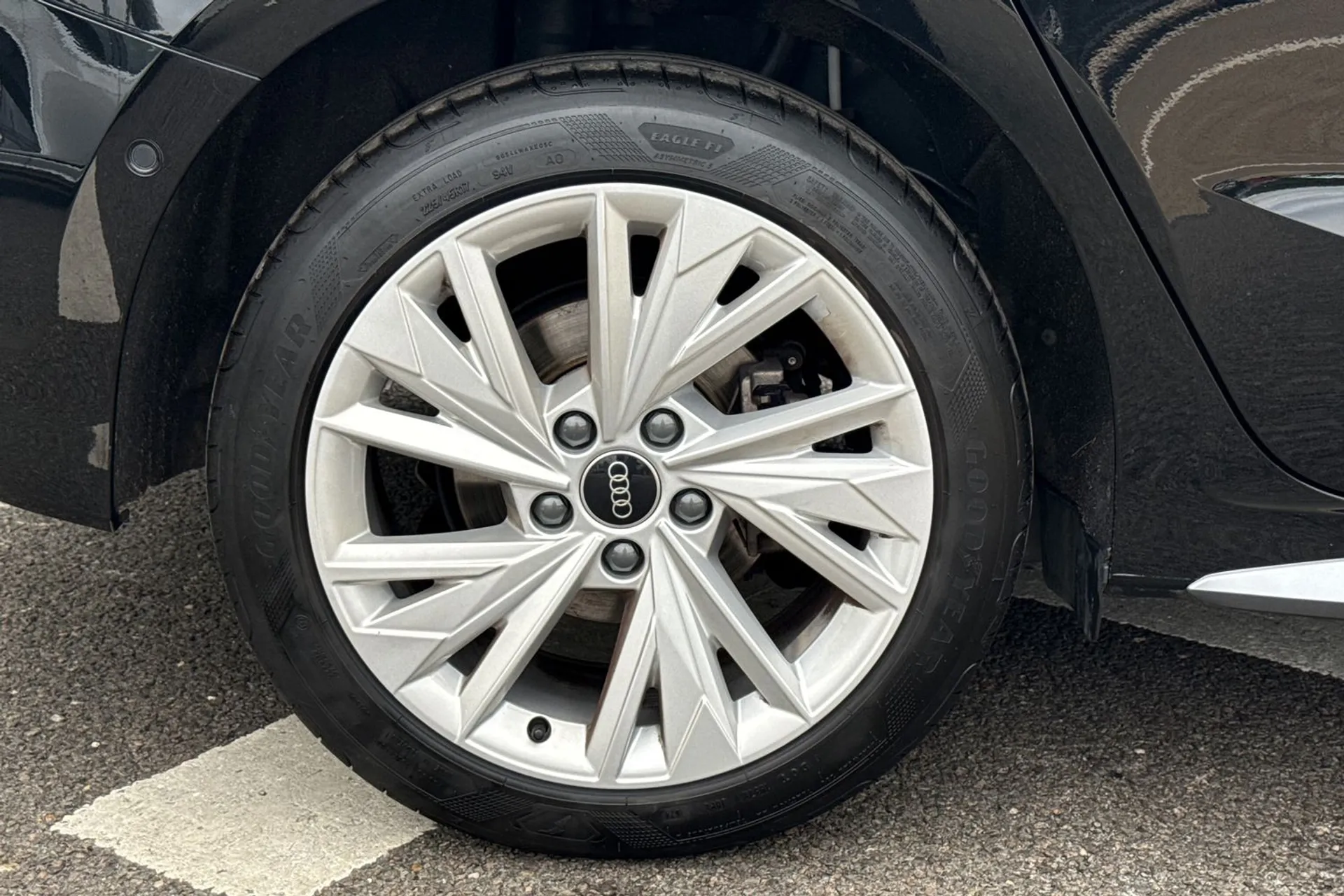 Audi A3 thumbnail image number 13