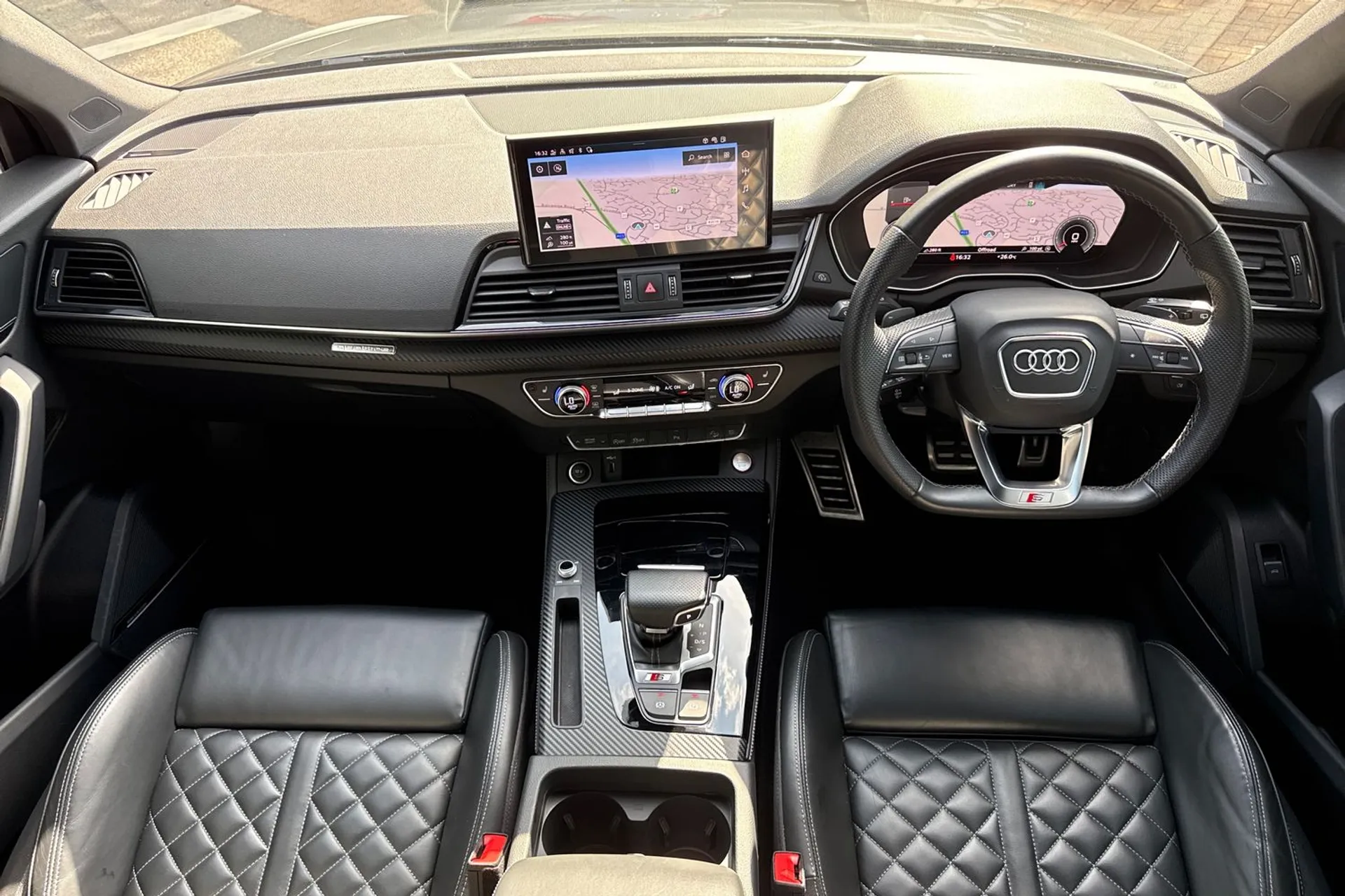 Audi Q5 thumbnail image number 32