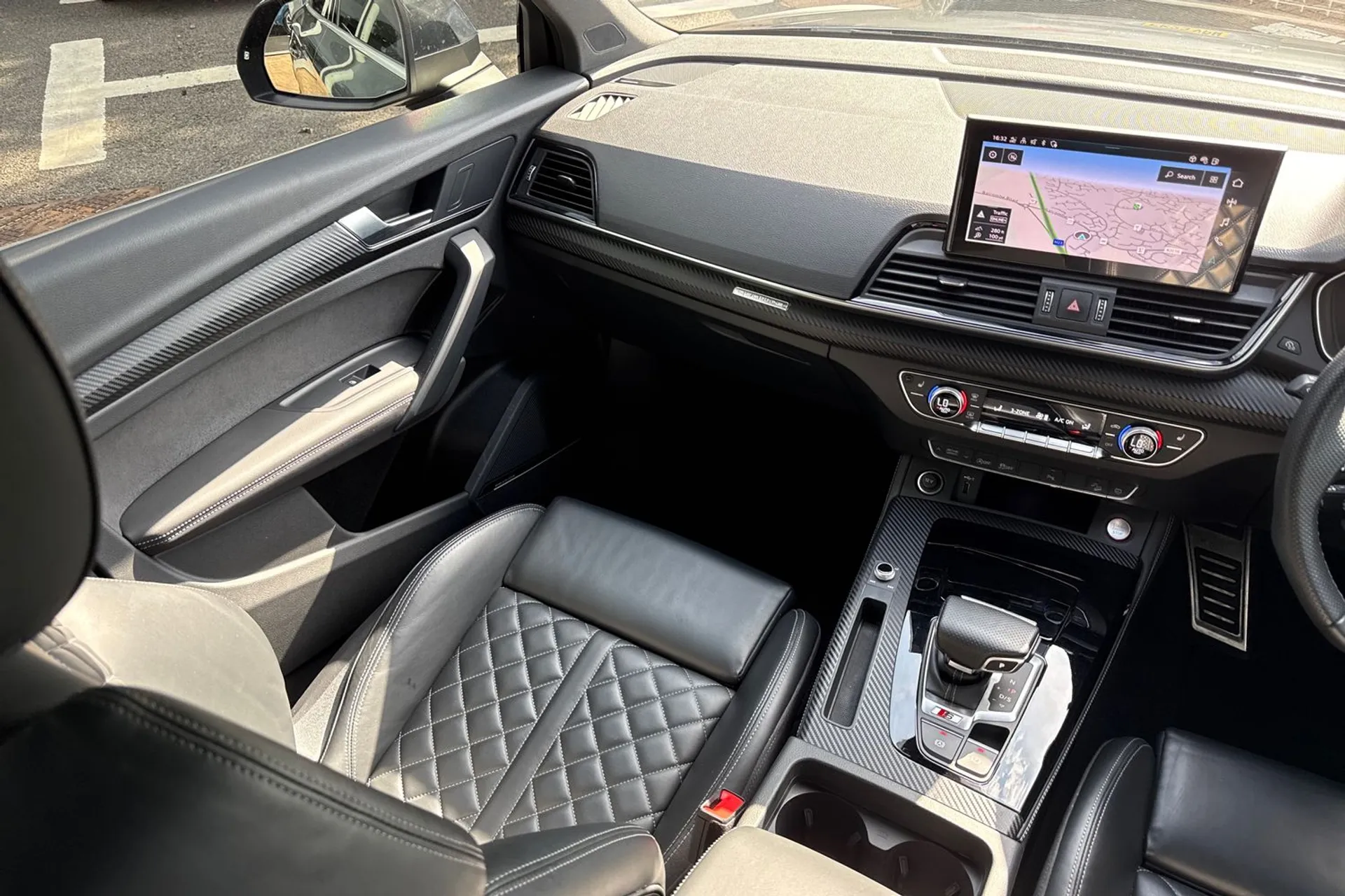 Audi Q5 thumbnail image number 33