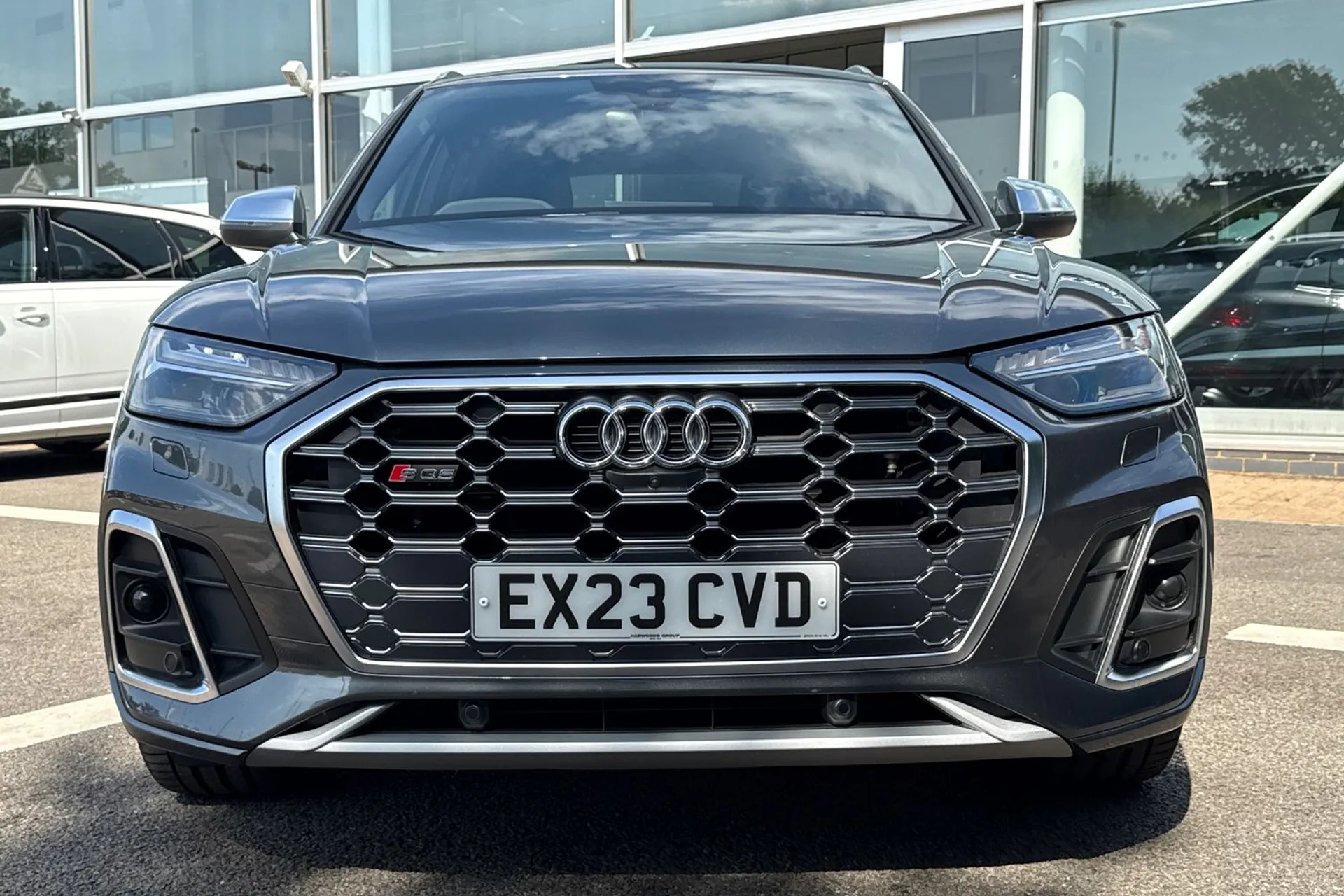 Audi Q5 thumbnail image number 12