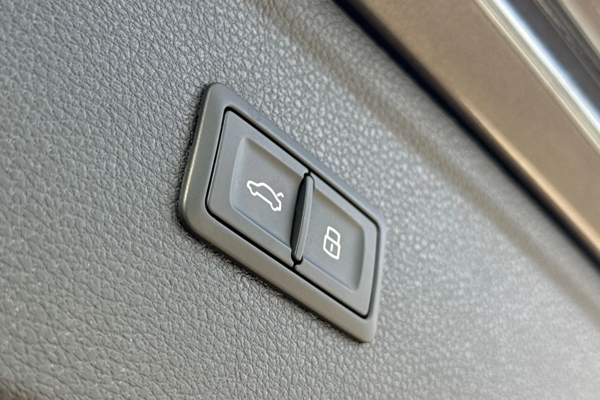 Audi Q5 thumbnail image number 20