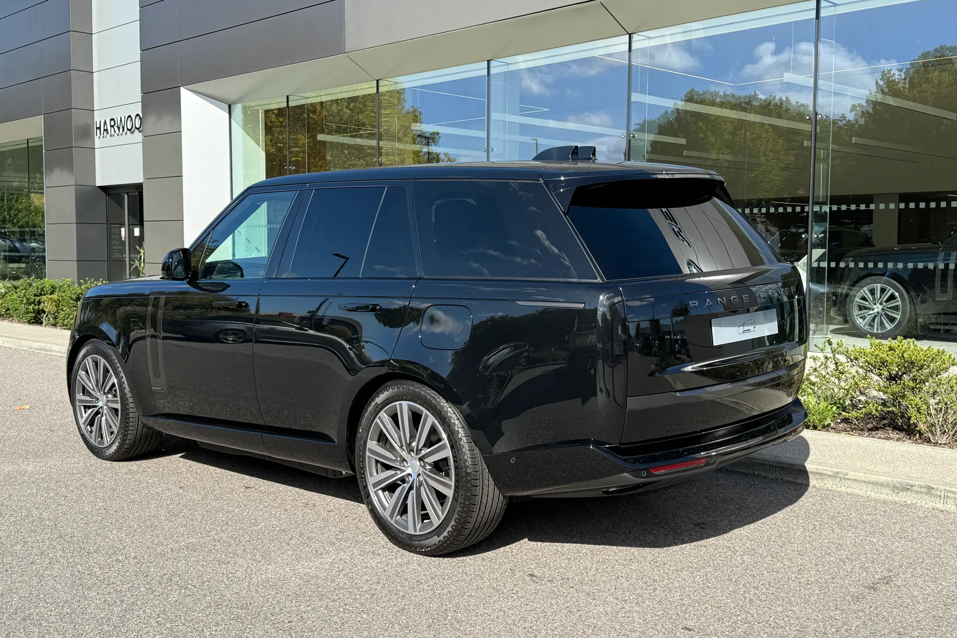 LAND ROVER RANGE ROVER thumbnail image number 18