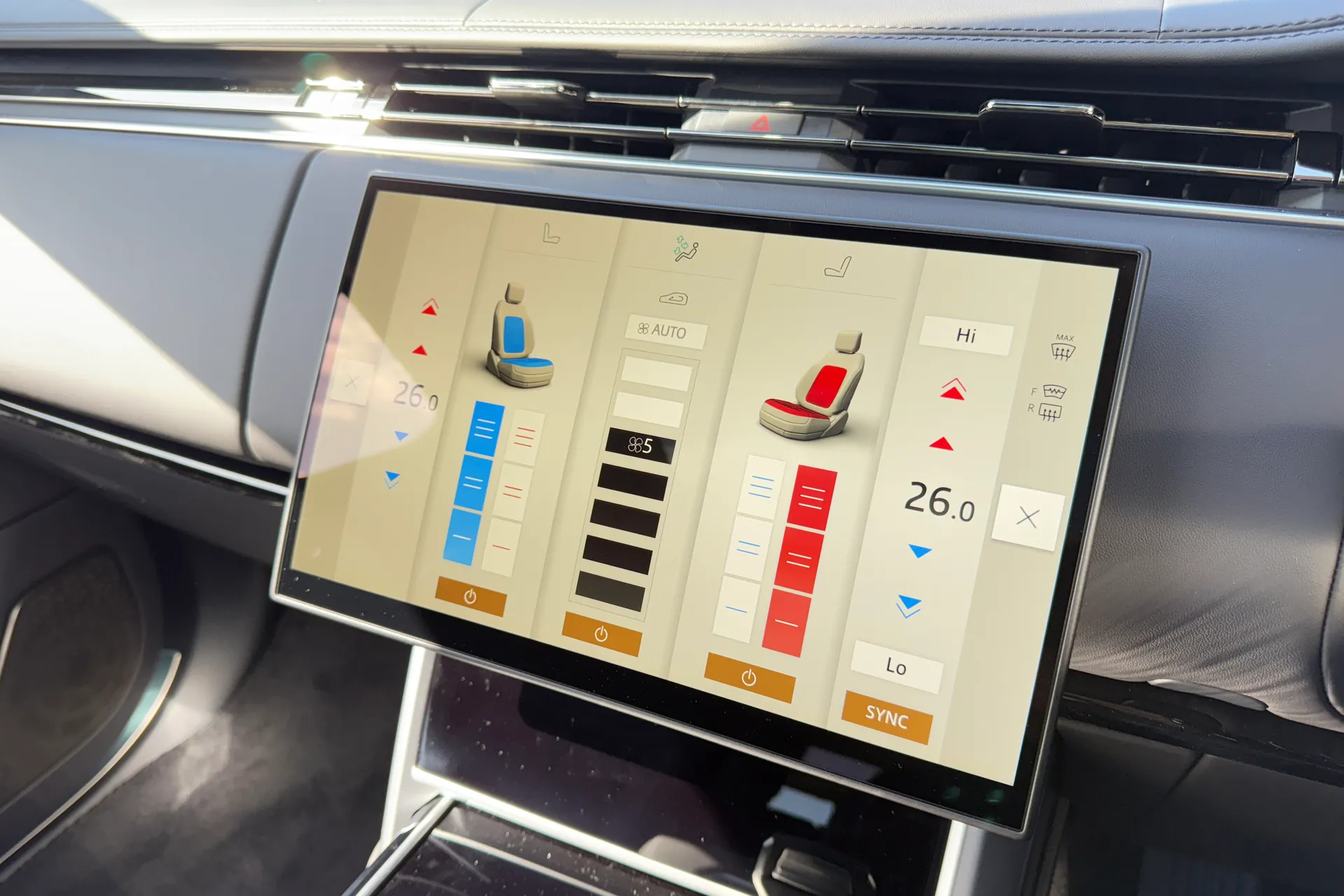 LAND ROVER RANGE ROVER thumbnail image number 62