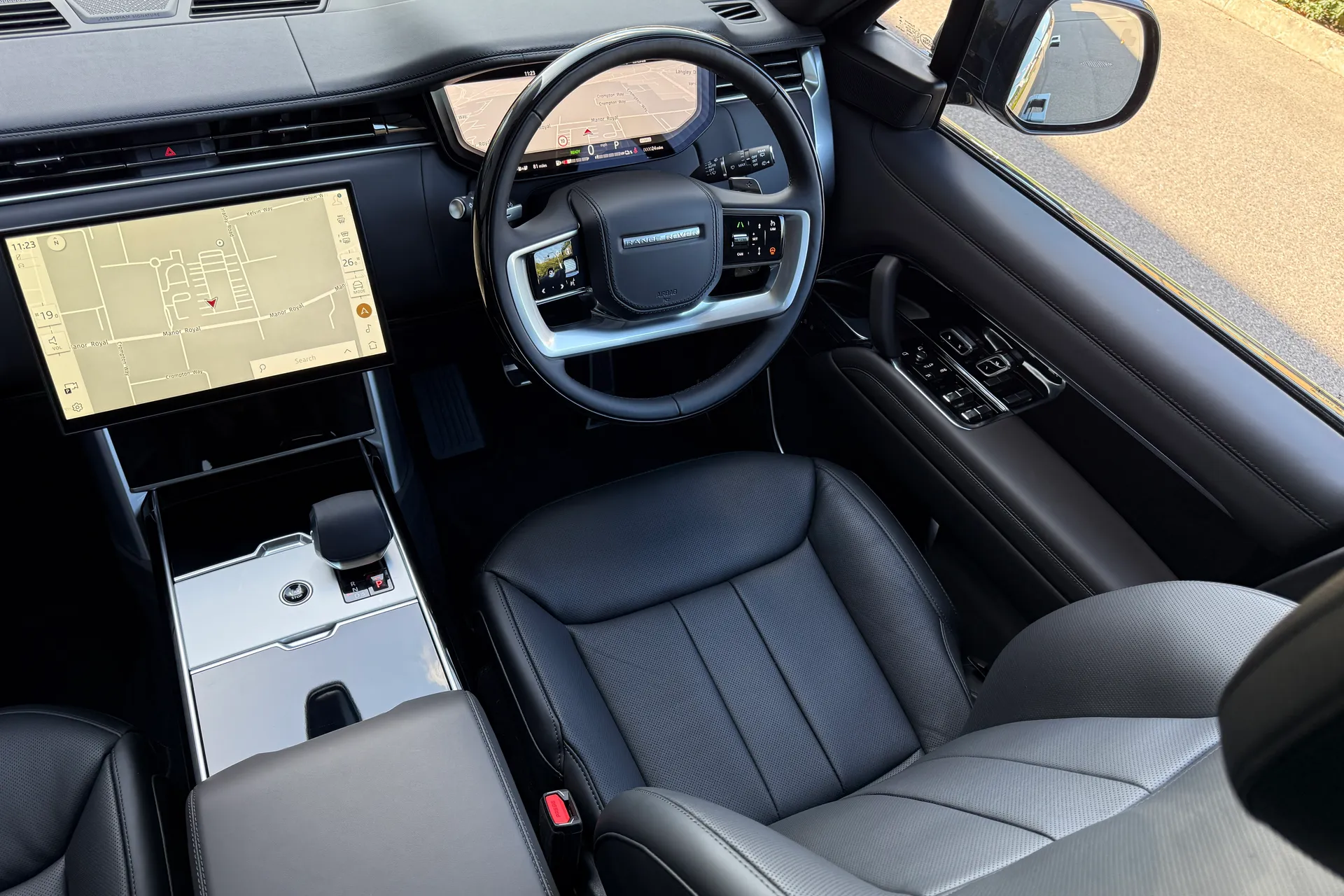 LAND ROVER RANGE ROVER thumbnail image number 33