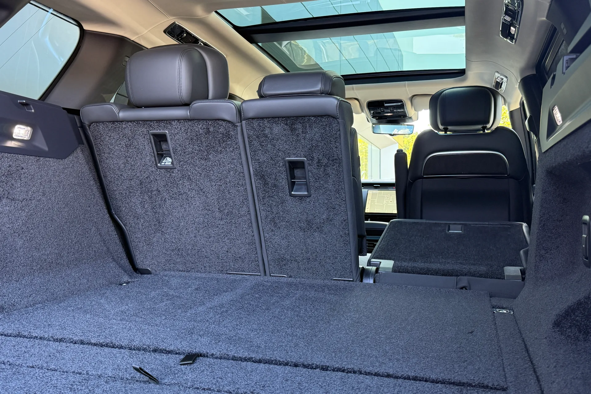 LAND ROVER RANGE ROVER thumbnail image number 40