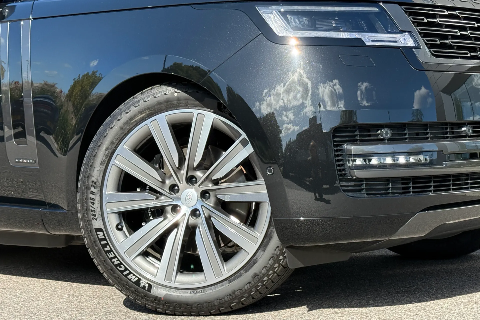 LAND ROVER RANGE ROVER thumbnail image number 12