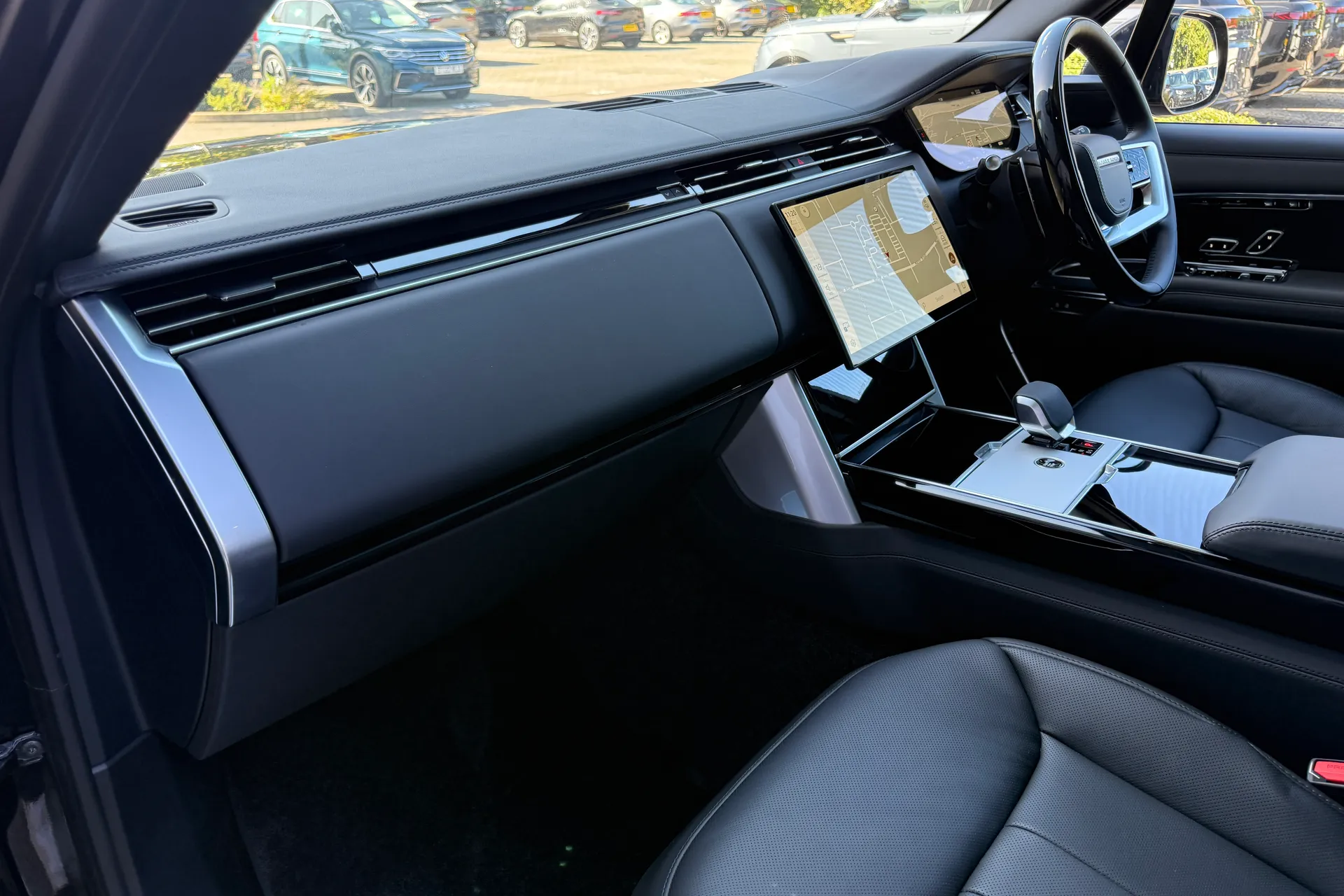 LAND ROVER RANGE ROVER thumbnail image number 50