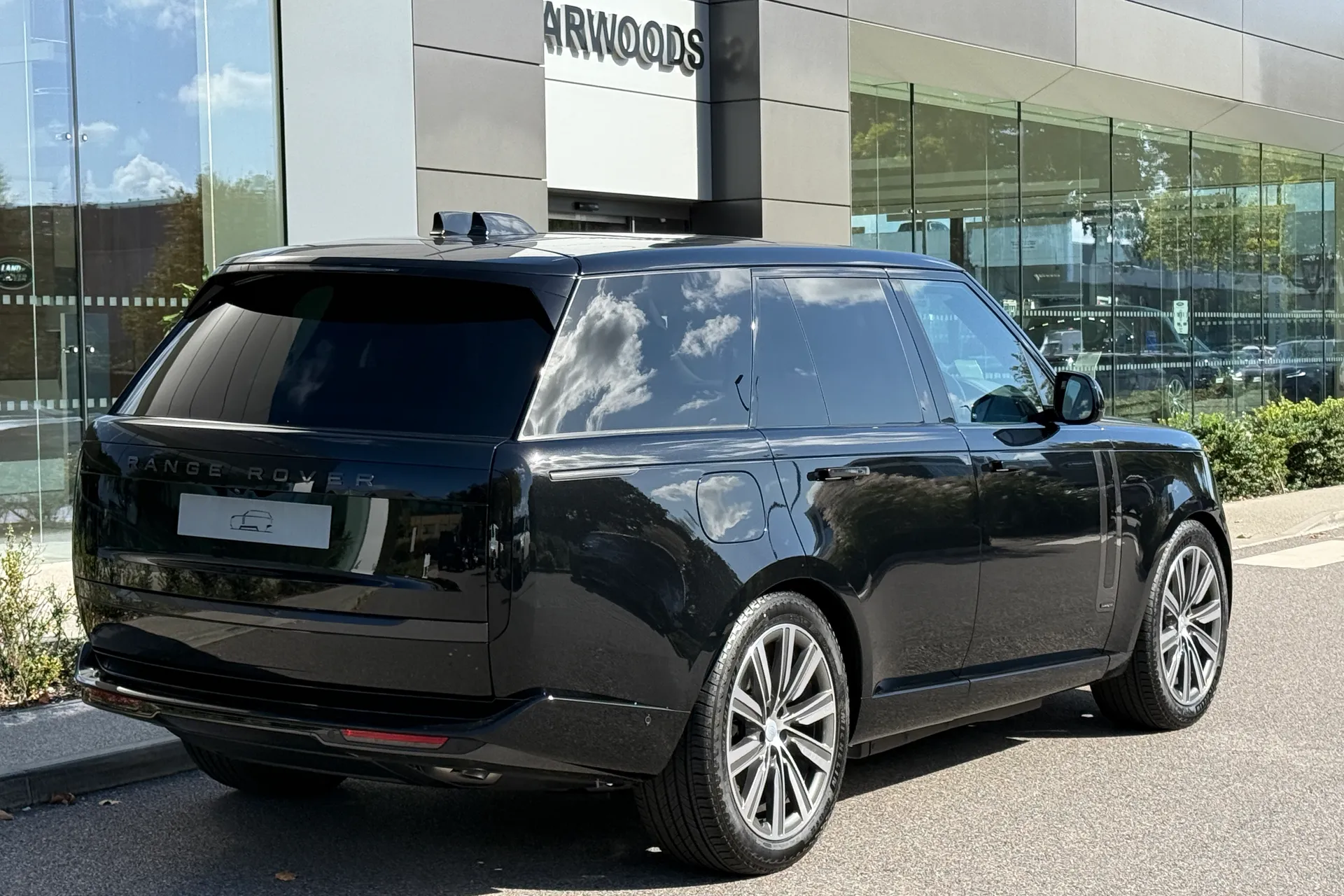 LAND ROVER RANGE ROVER thumbnail image number 13