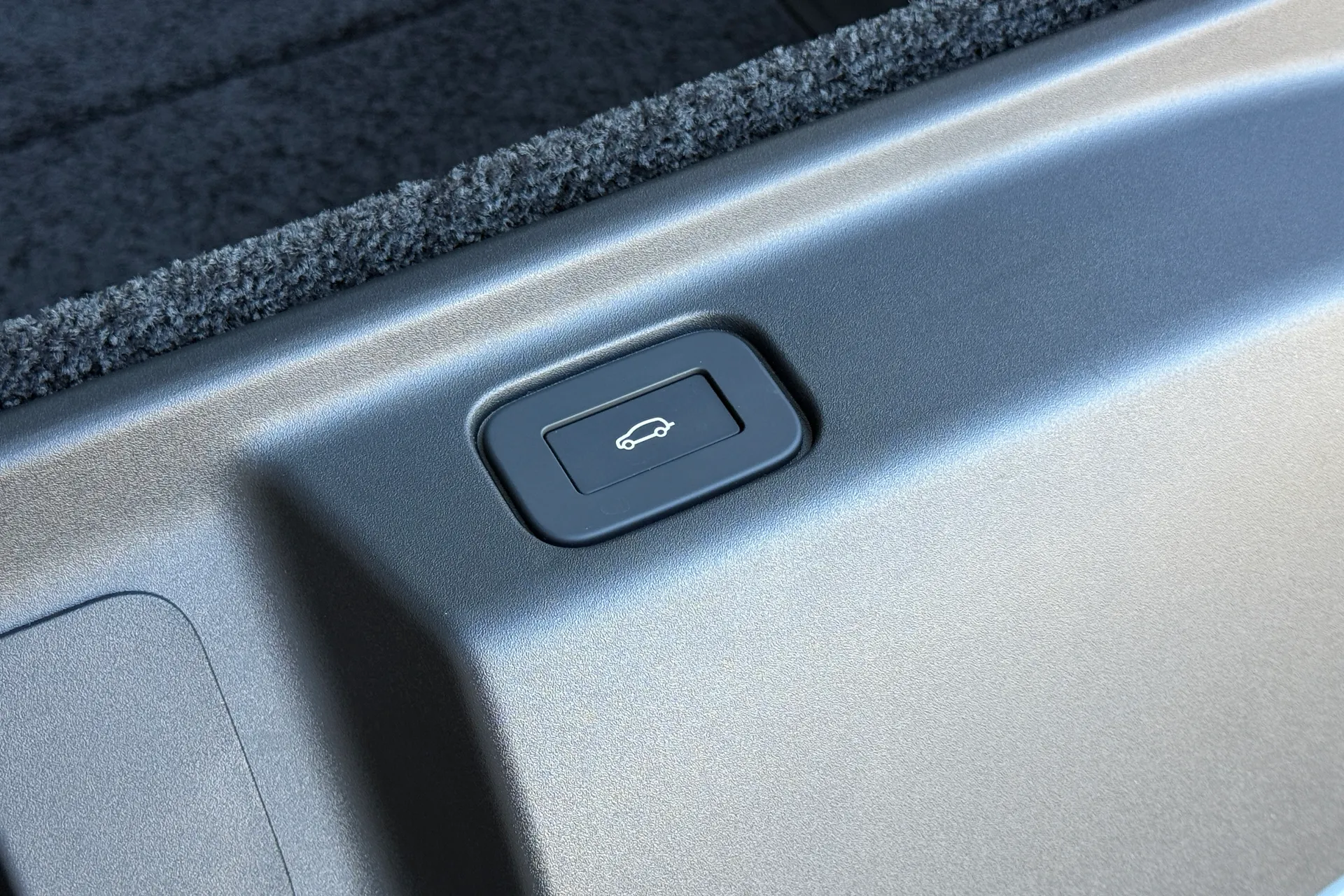 LAND ROVER RANGE ROVER thumbnail image number 37