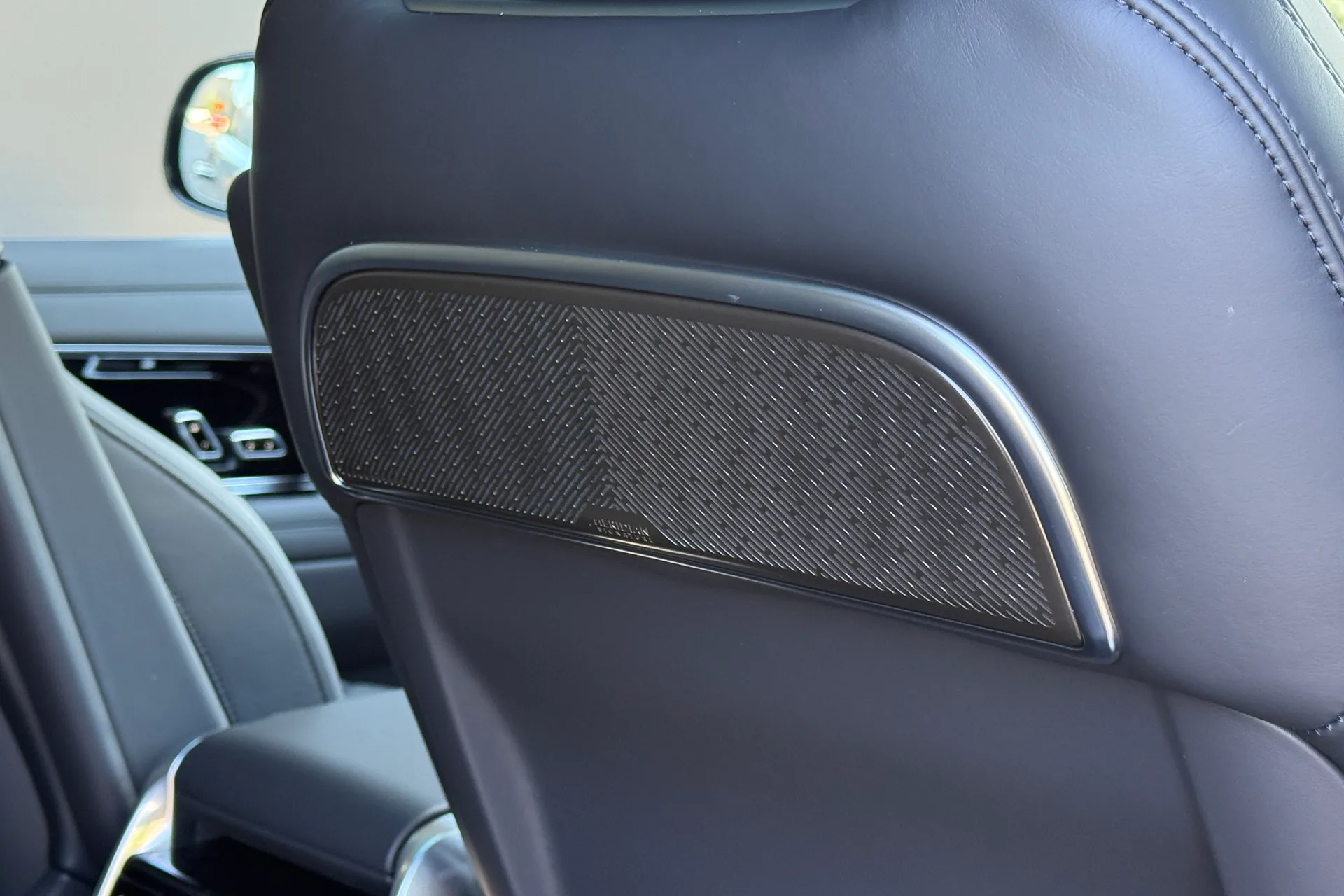 LAND ROVER RANGE ROVER thumbnail image number 44