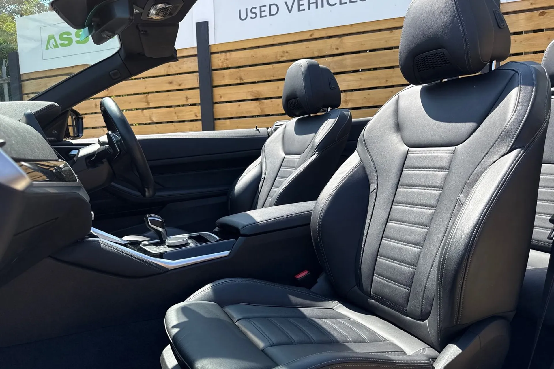 BMW 4 SERIES thumbnail image number 30