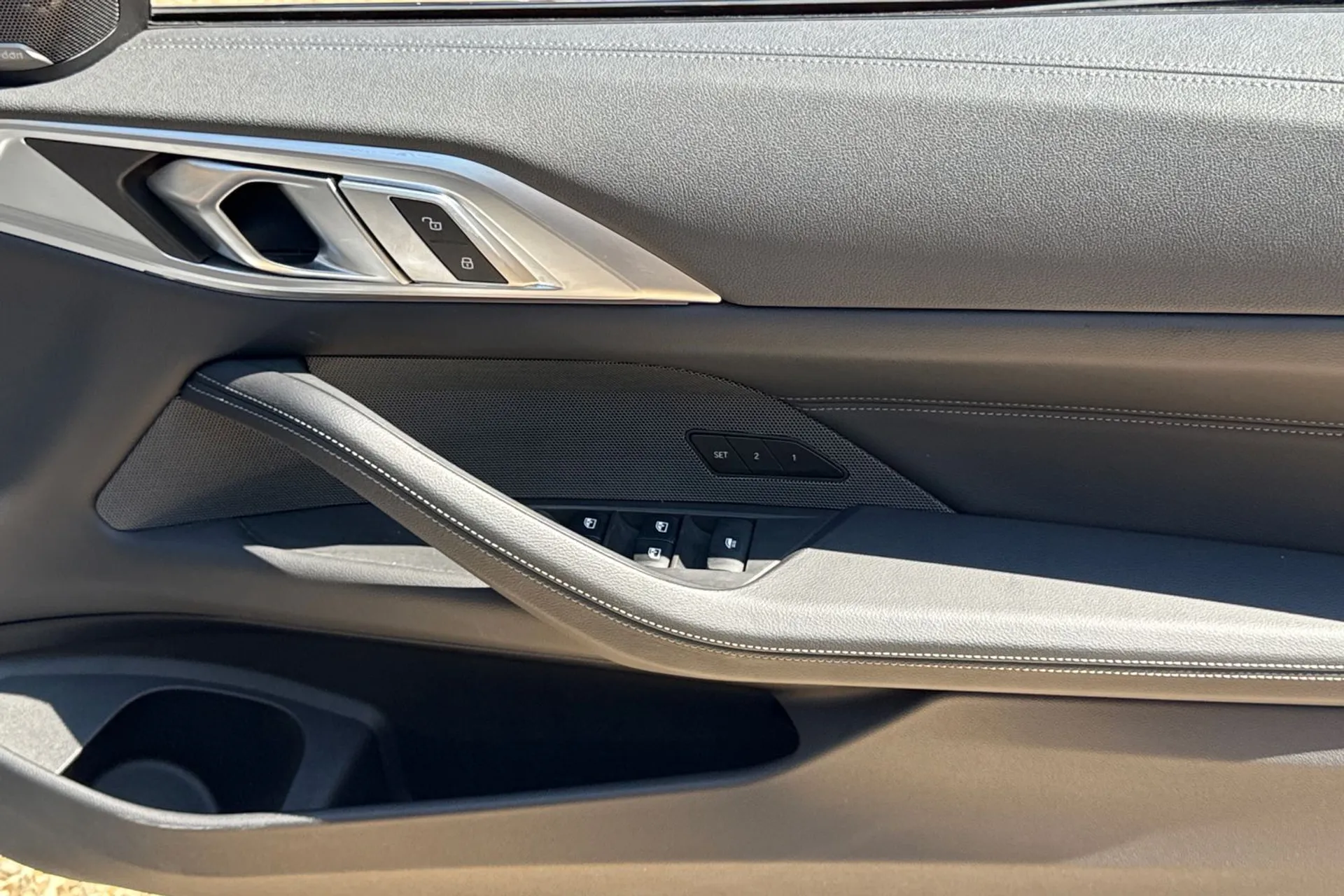 BMW 4 SERIES thumbnail image number 41