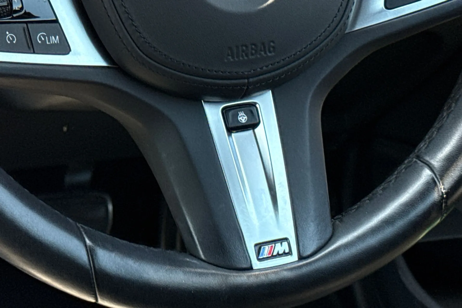 BMW 4 SERIES thumbnail image number 50