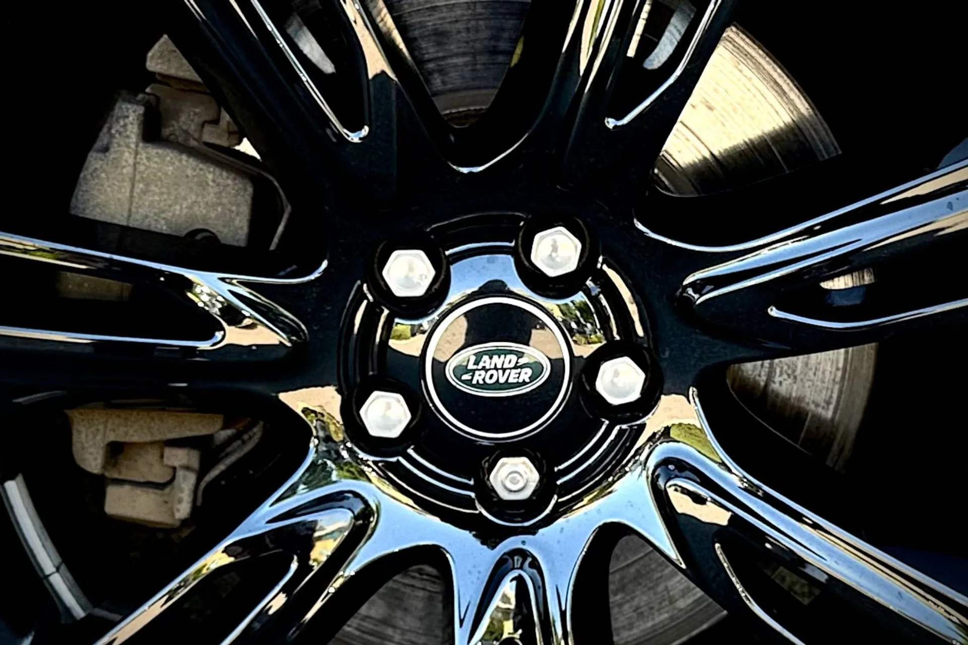 LAND ROVER RANGE ROVER VELAR thumbnail image number 9