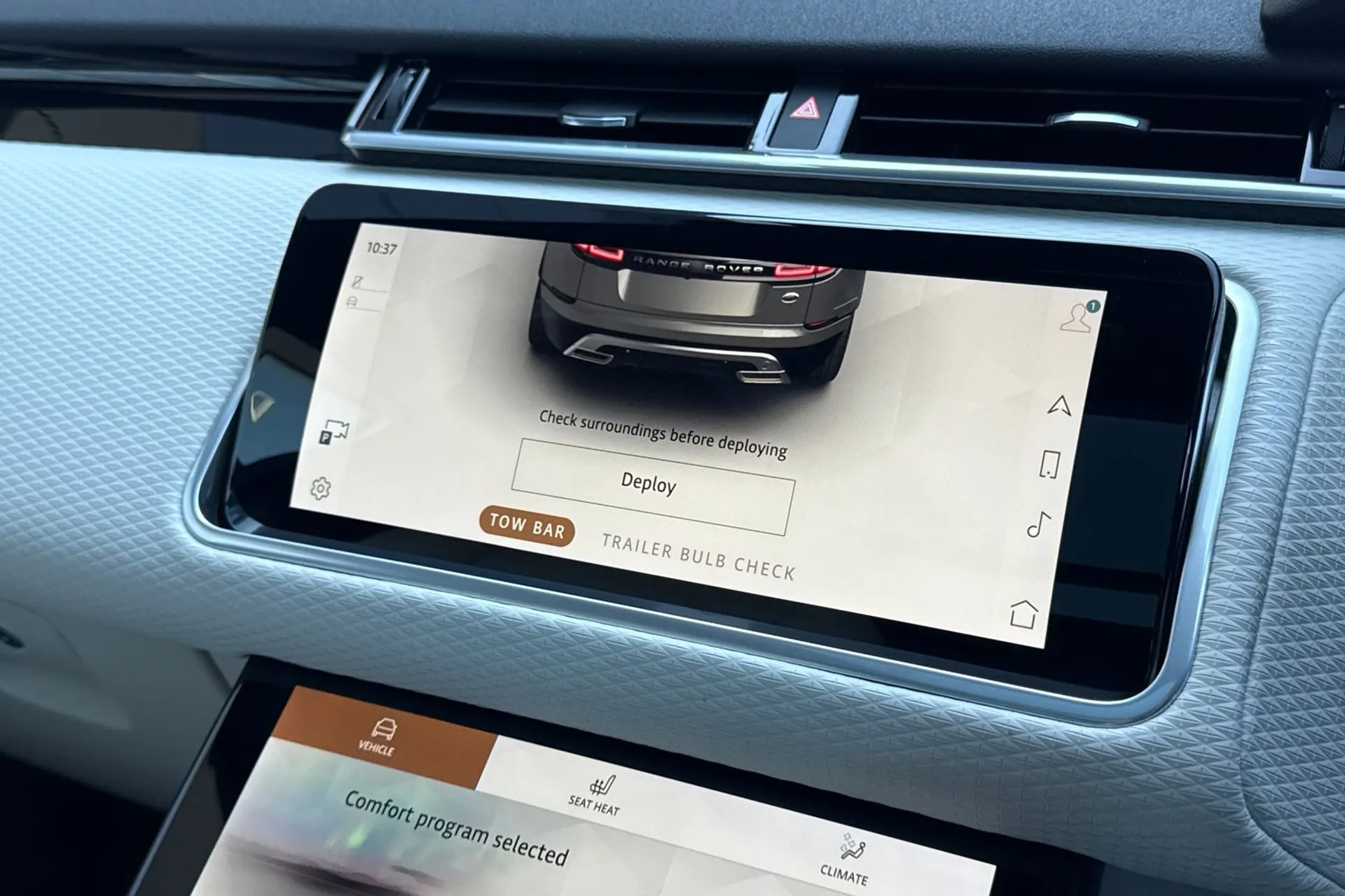 LAND ROVER RANGE ROVER VELAR thumbnail image number 56