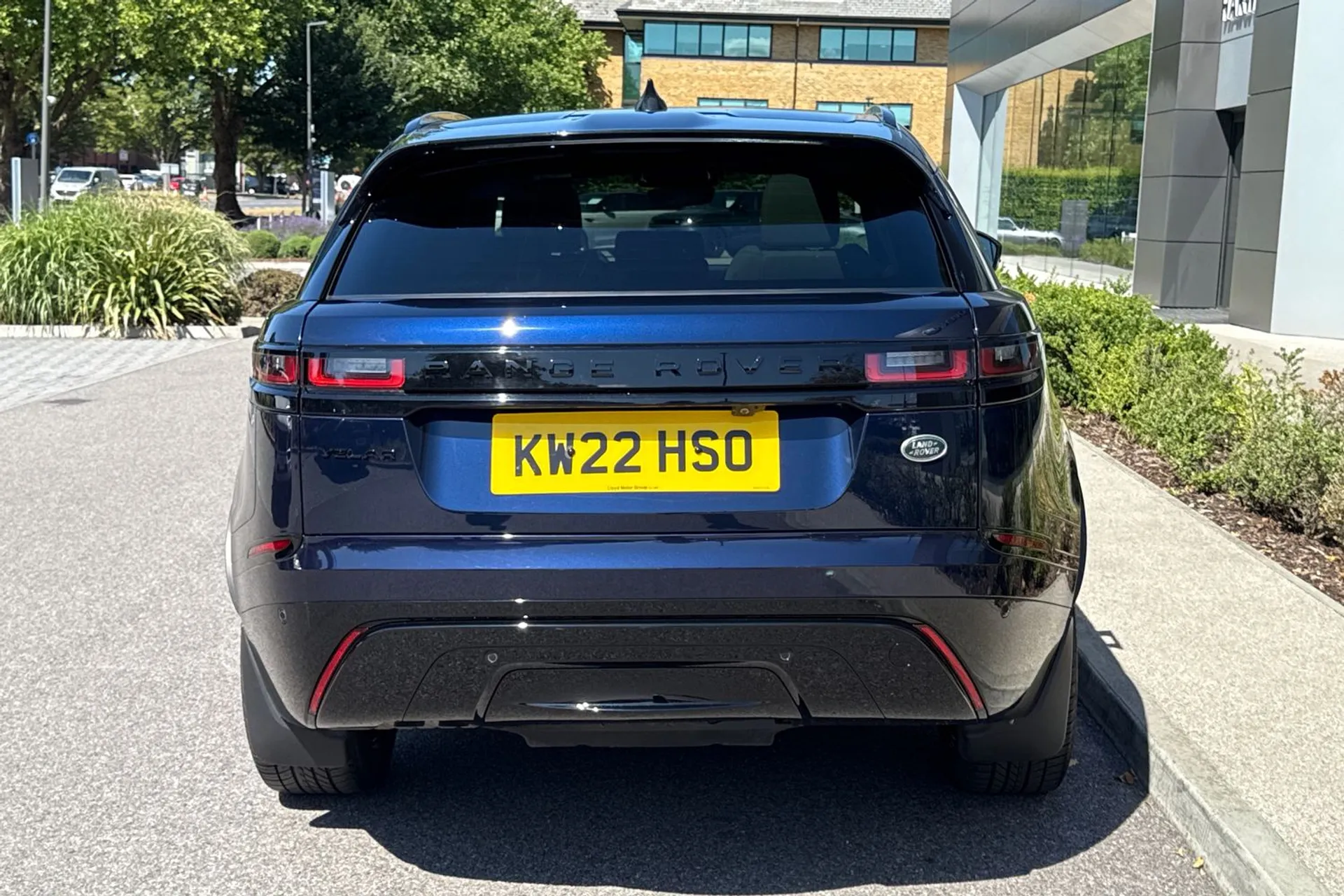 LAND ROVER RANGE ROVER VELAR thumbnail image number 13
