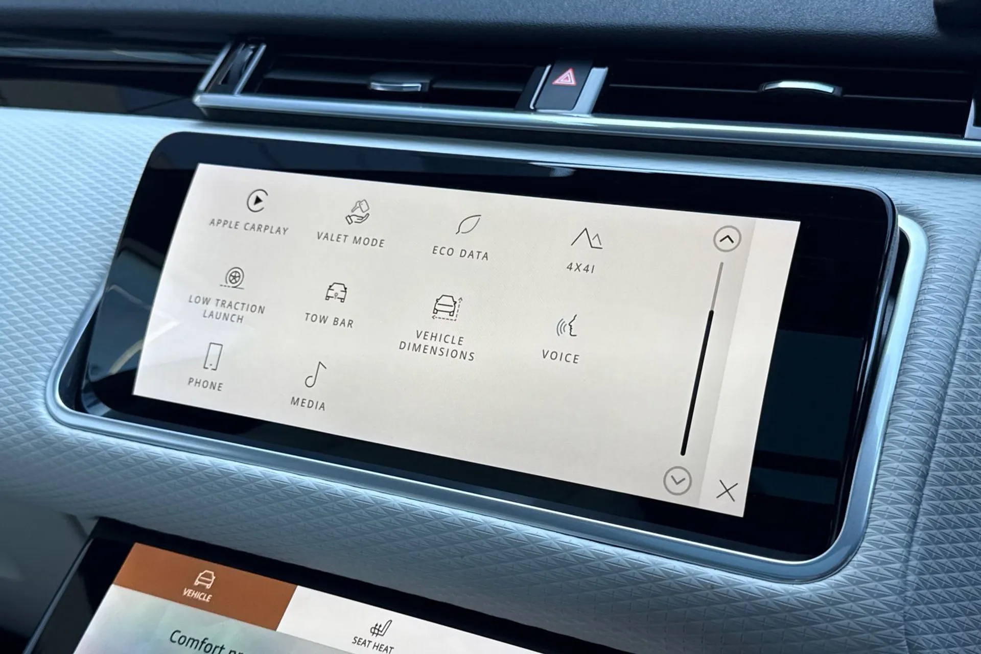 LAND ROVER RANGE ROVER VELAR thumbnail image number 59