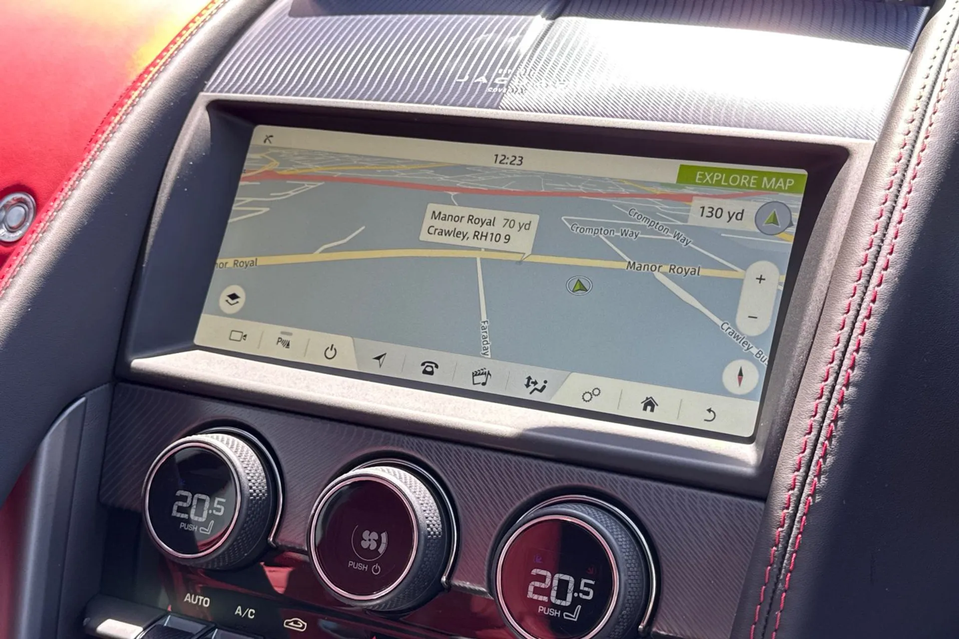 Jaguar F-TYPE thumbnail image number 5