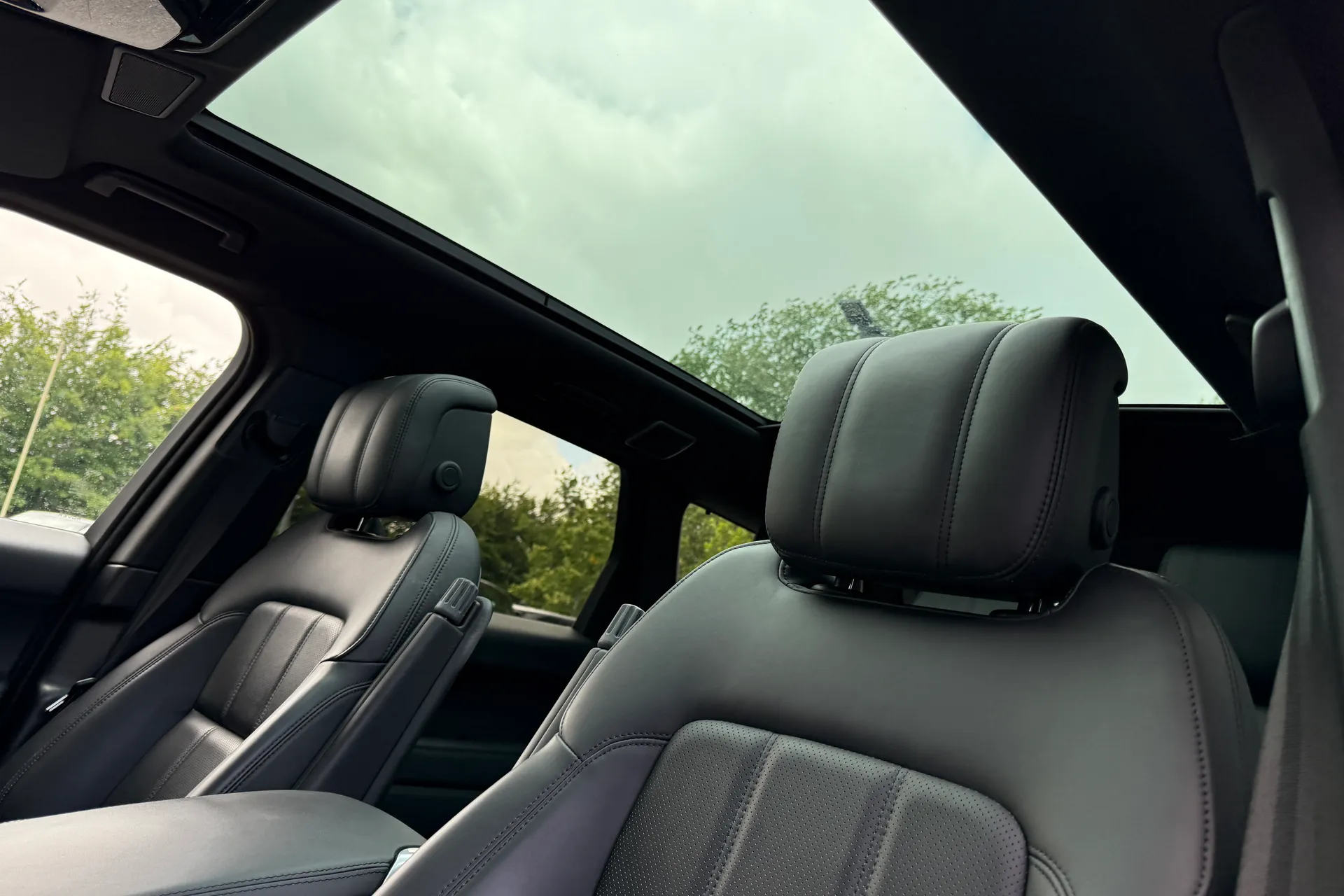 LAND ROVER RANGE ROVER SPORT thumbnail image number 5