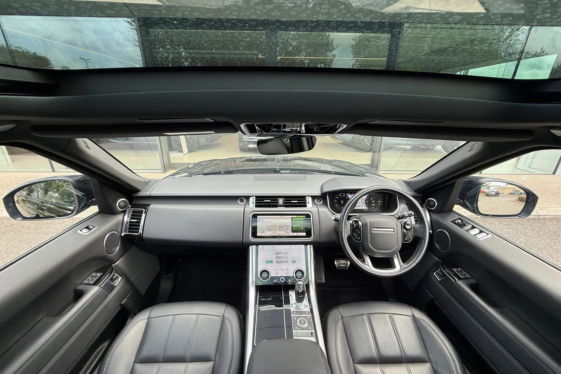 LAND ROVER RANGE ROVER SPORT thumbnail image number 3