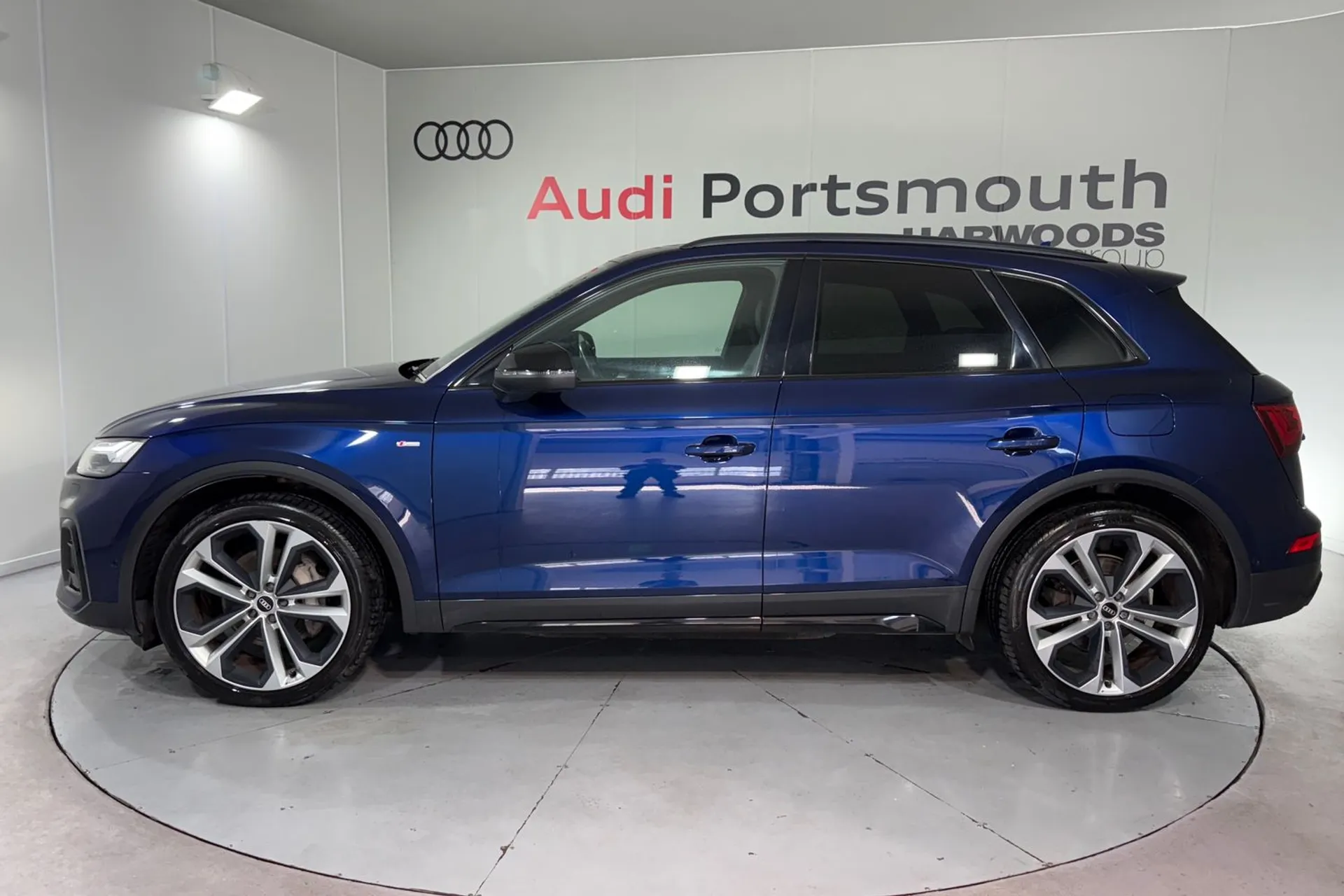 Audi Q5 thumbnail image number 9