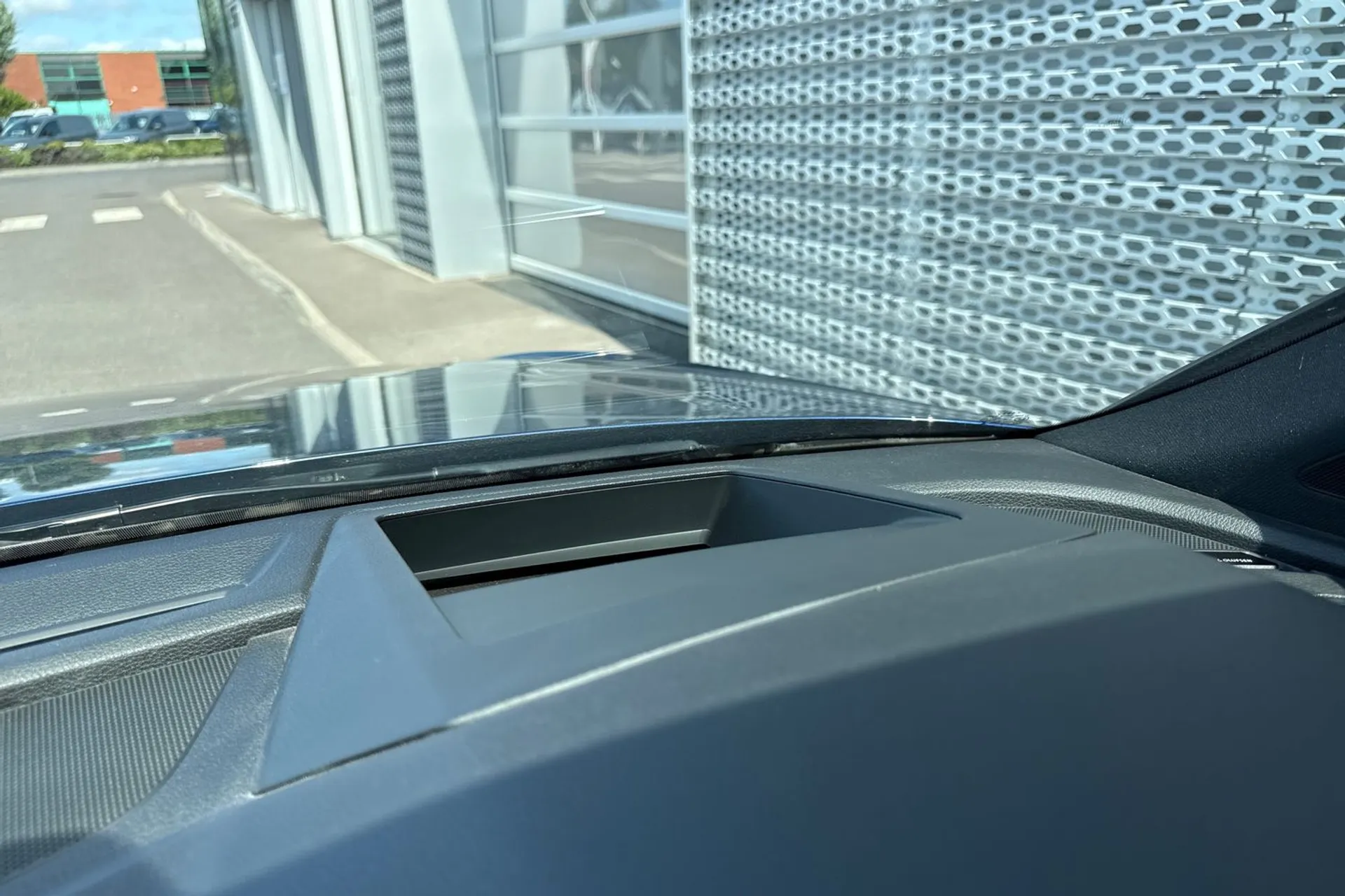 Audi Q5 thumbnail image number 61