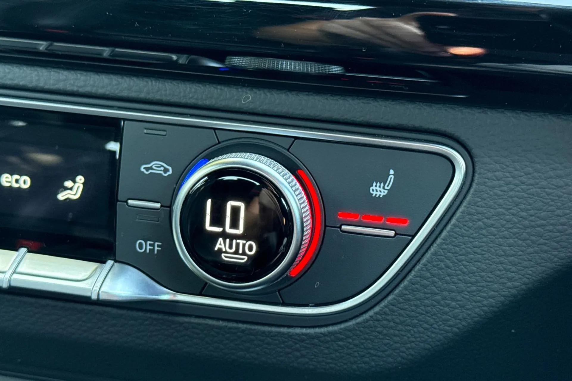 Audi Q5 thumbnail image number 45