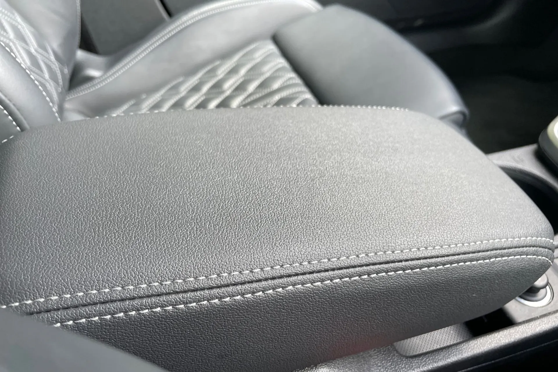 Audi A3 thumbnail image number 45