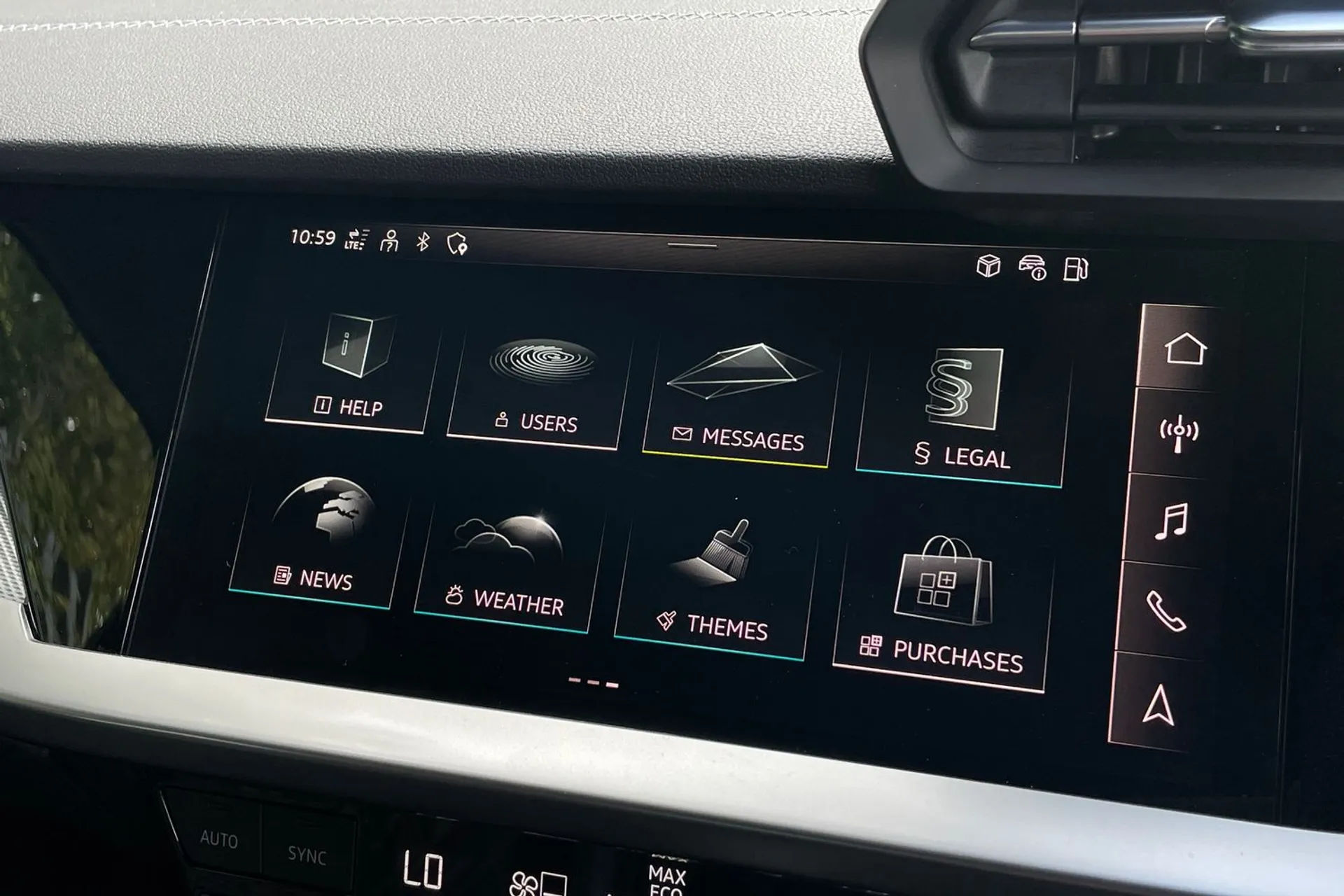 Audi A3 thumbnail image number 44