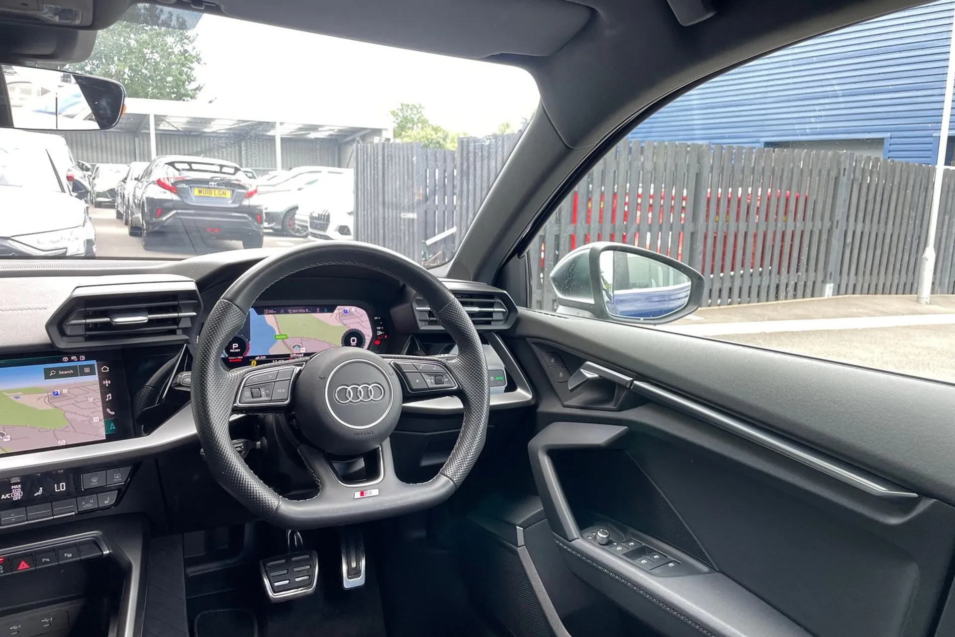 Audi A3 thumbnail image number 37