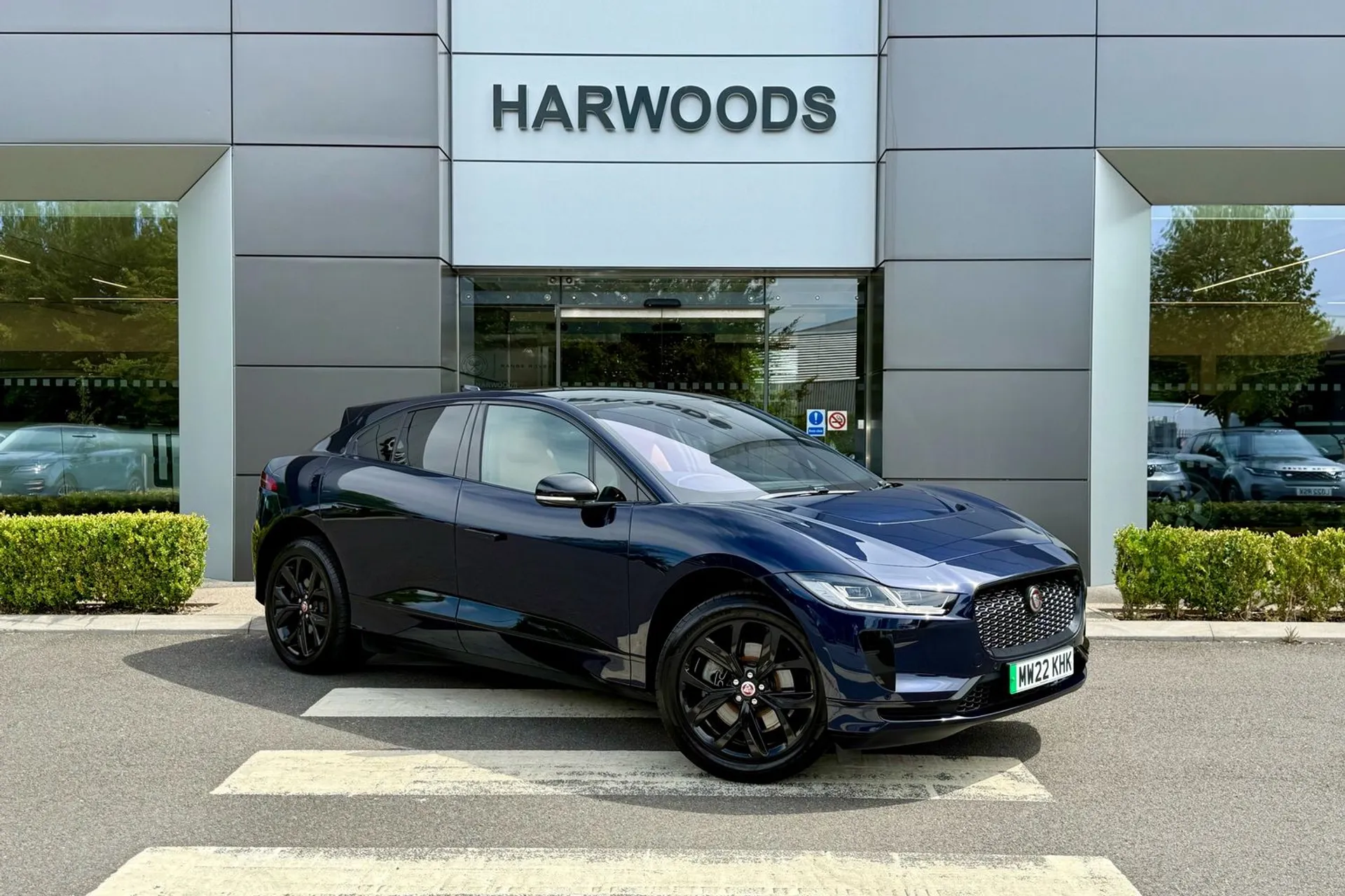 Jaguar I-PACE focused image