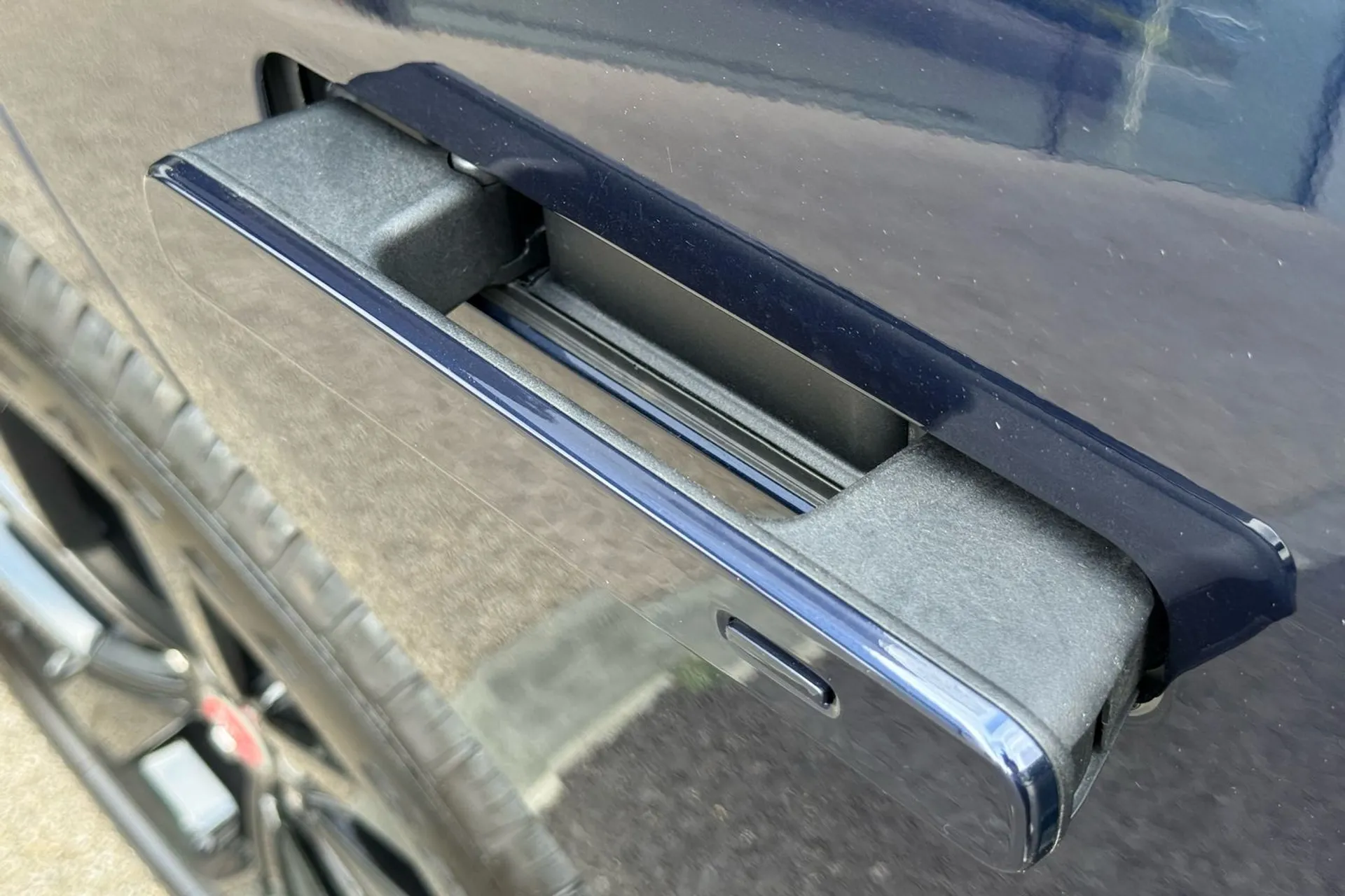 Jaguar I-PACE thumbnail image number 36